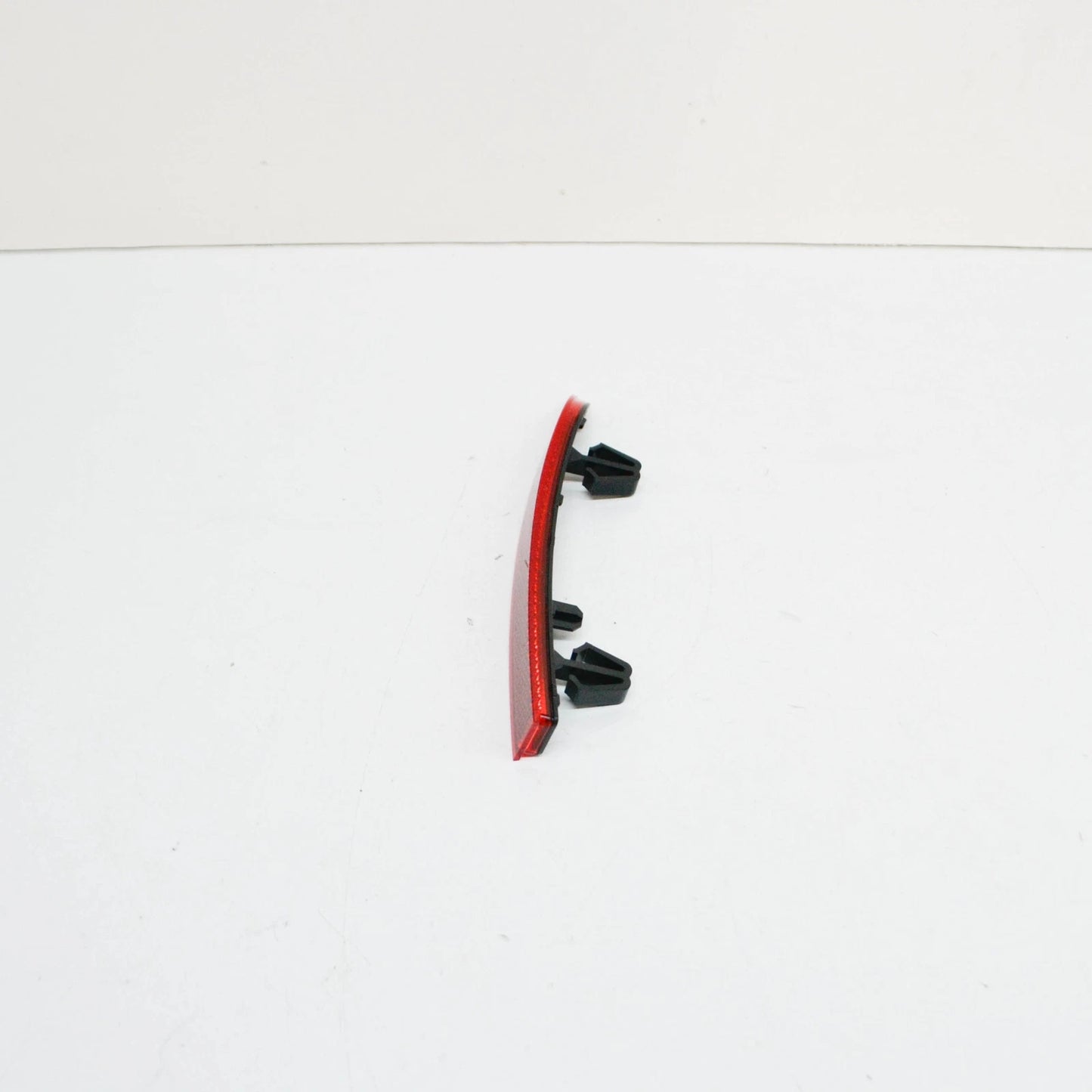 NEW VW ARTEON 3H REAR RIGHT OUTER BUMPER REFLECTOR 3G8945106