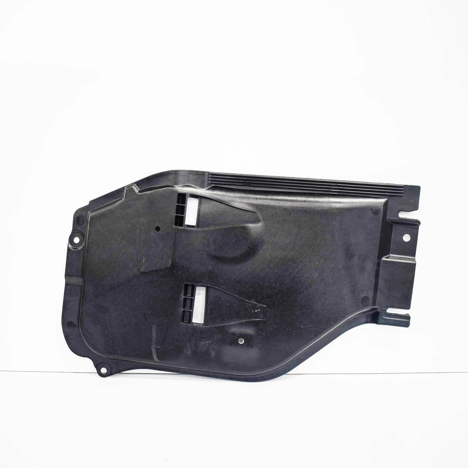 NEW MERCEDES BENZ GLA X156 ENGINE UNDERTRAY SHIELD COVER A2465201523 ORIGINAL