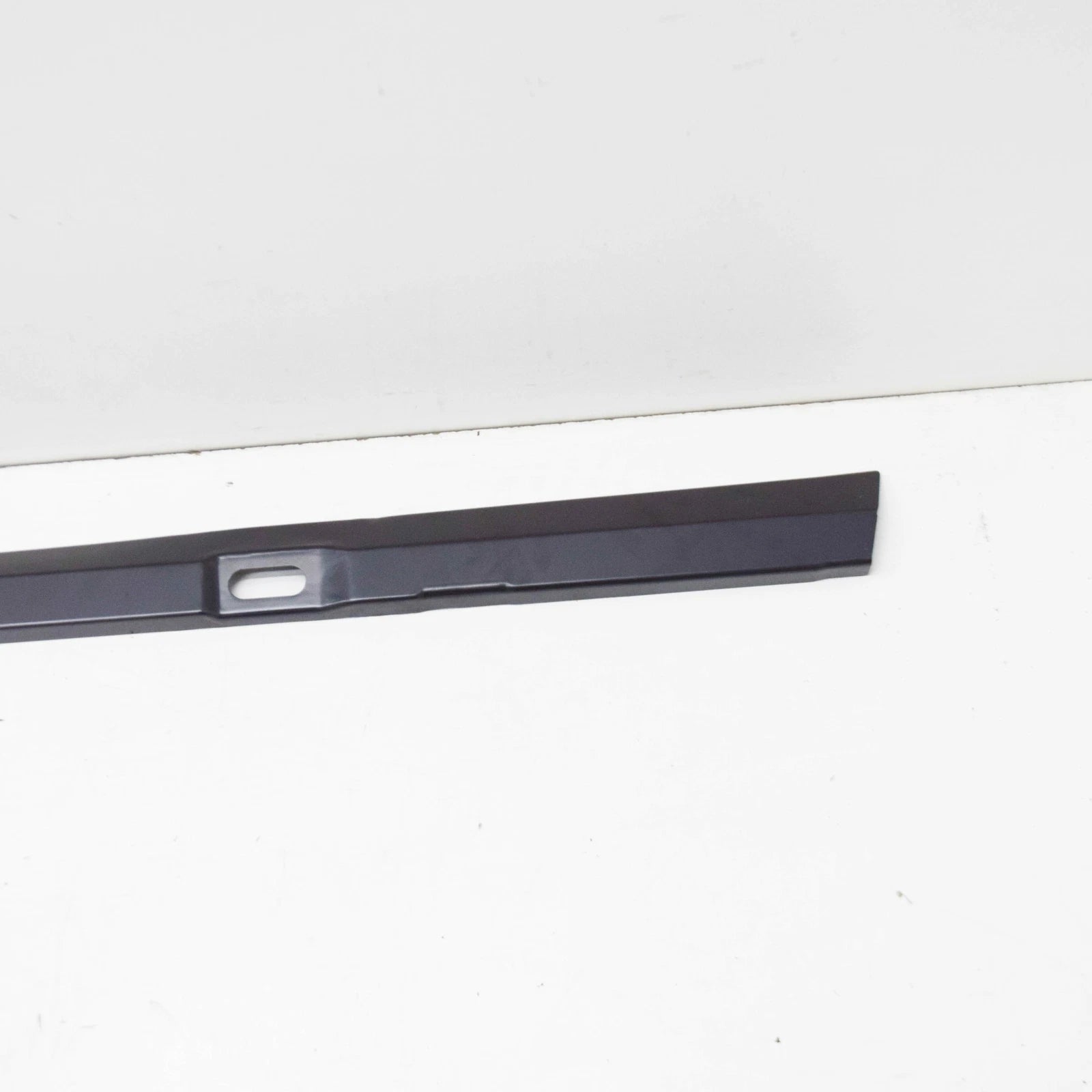 NEW VW GOLF MK7 LEFT LOWER SIDE MEMBER CLOSING PLATE 5G4809341