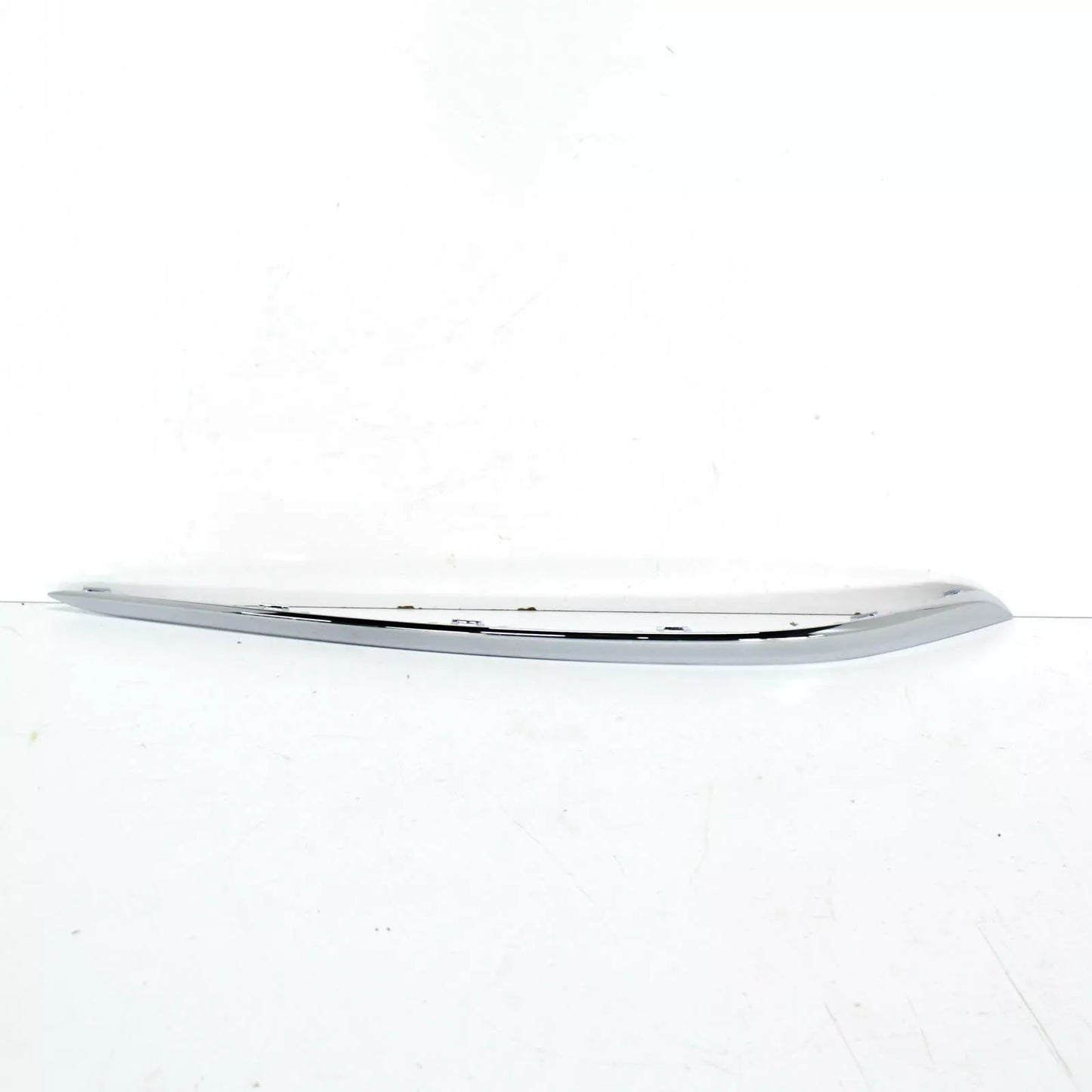 NEW BMW 7 G11 FRONT BUMPER RIGHT LOWER MOLDING 51117362696 7362696 2016 ORIGINAL