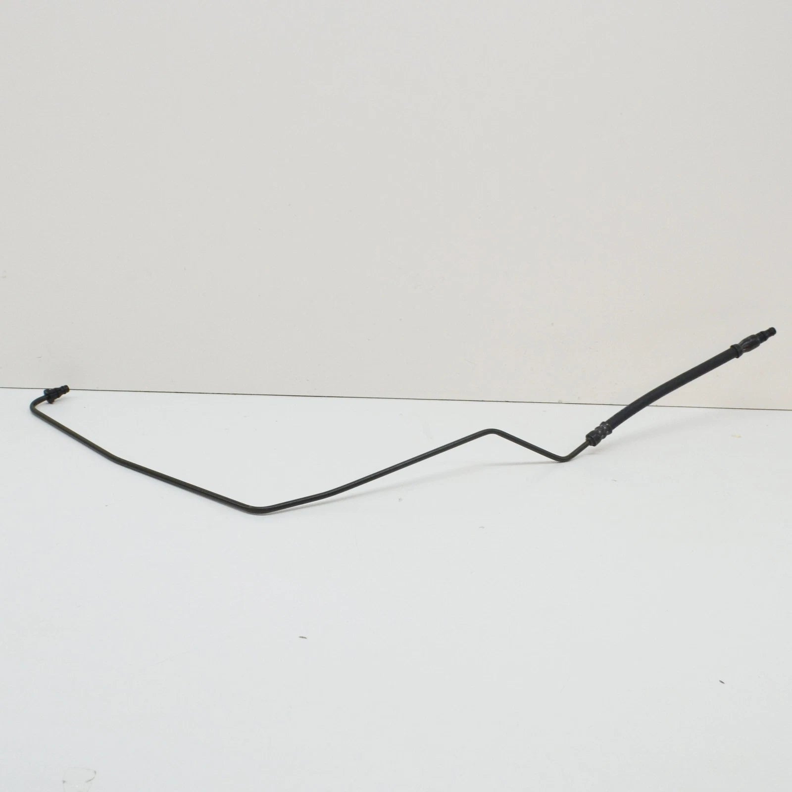 NEW MERCEDES-BENZ SPRINTER 903 CLUTCH OIL PIPE A9012500066 ORIGINAL