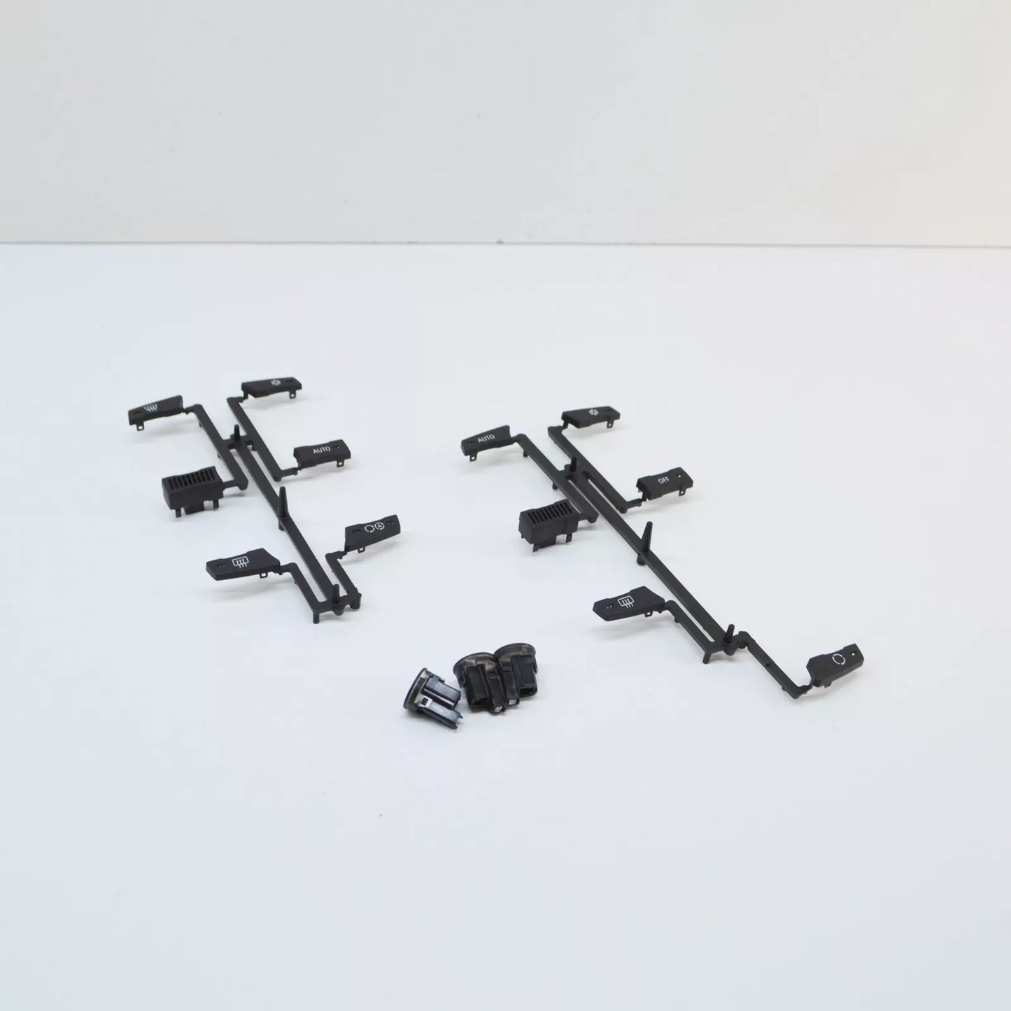 NEW BMW 5 E60 CLIMATE CONTROL FACEPLATE BUTTON COVER KIT 61319250196 ORIGINAL