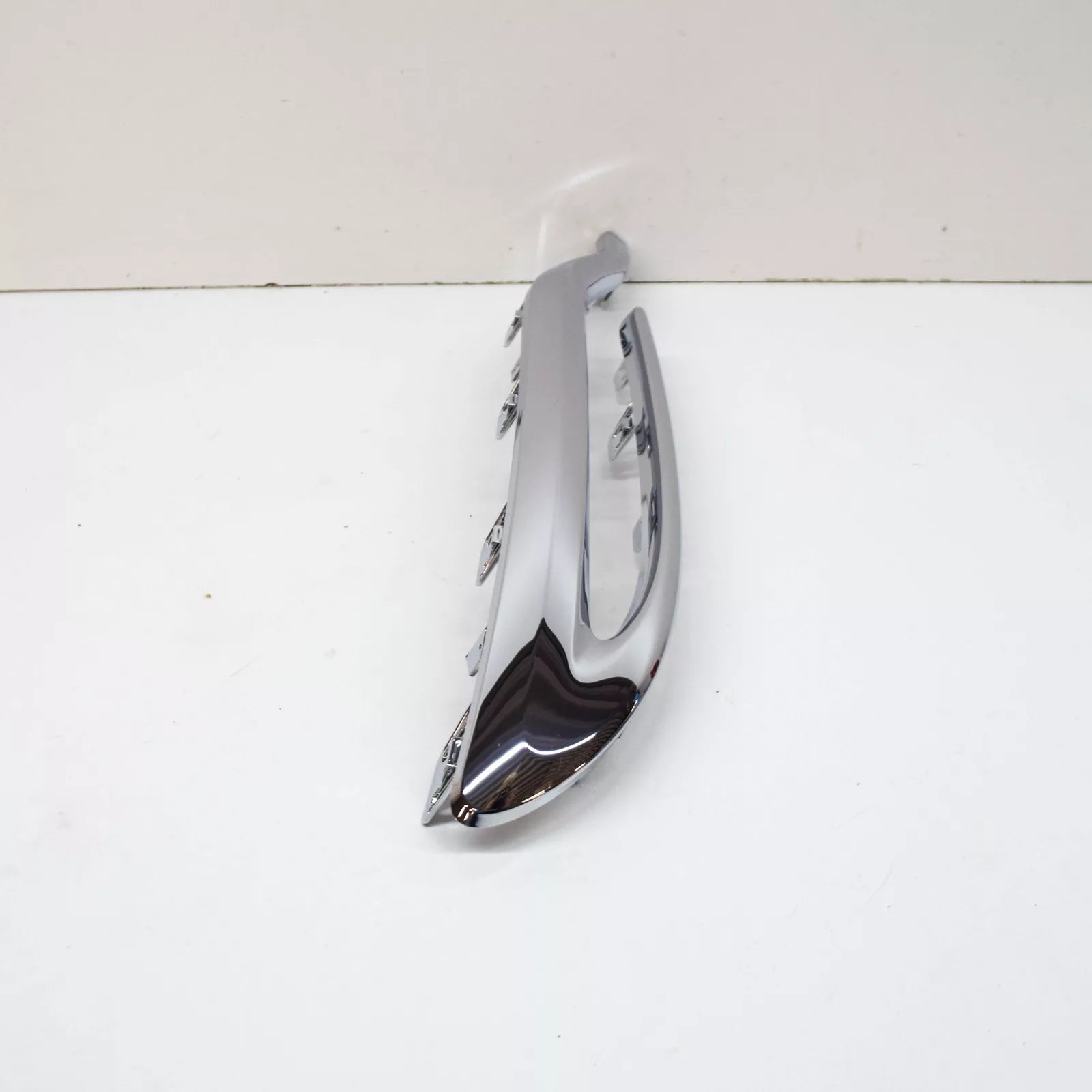 NEW MERCEDES-BENZ S W222 REAR RIGHT BUMPER CHROME MOLDING A2228853621 ORIGINAL