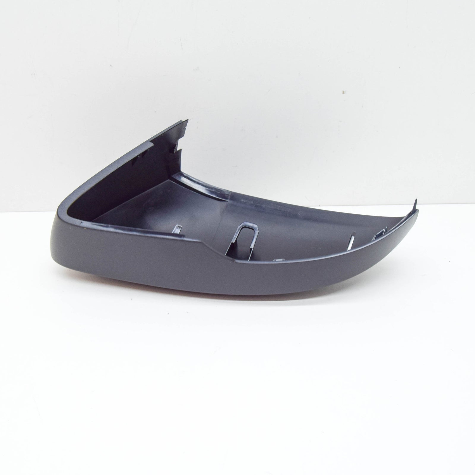 NEW SKODA OCTAVIA 5E MK3 UPPER FRONT RIGHT MIRROR CAP 5E08575389B9 ORIGINAL