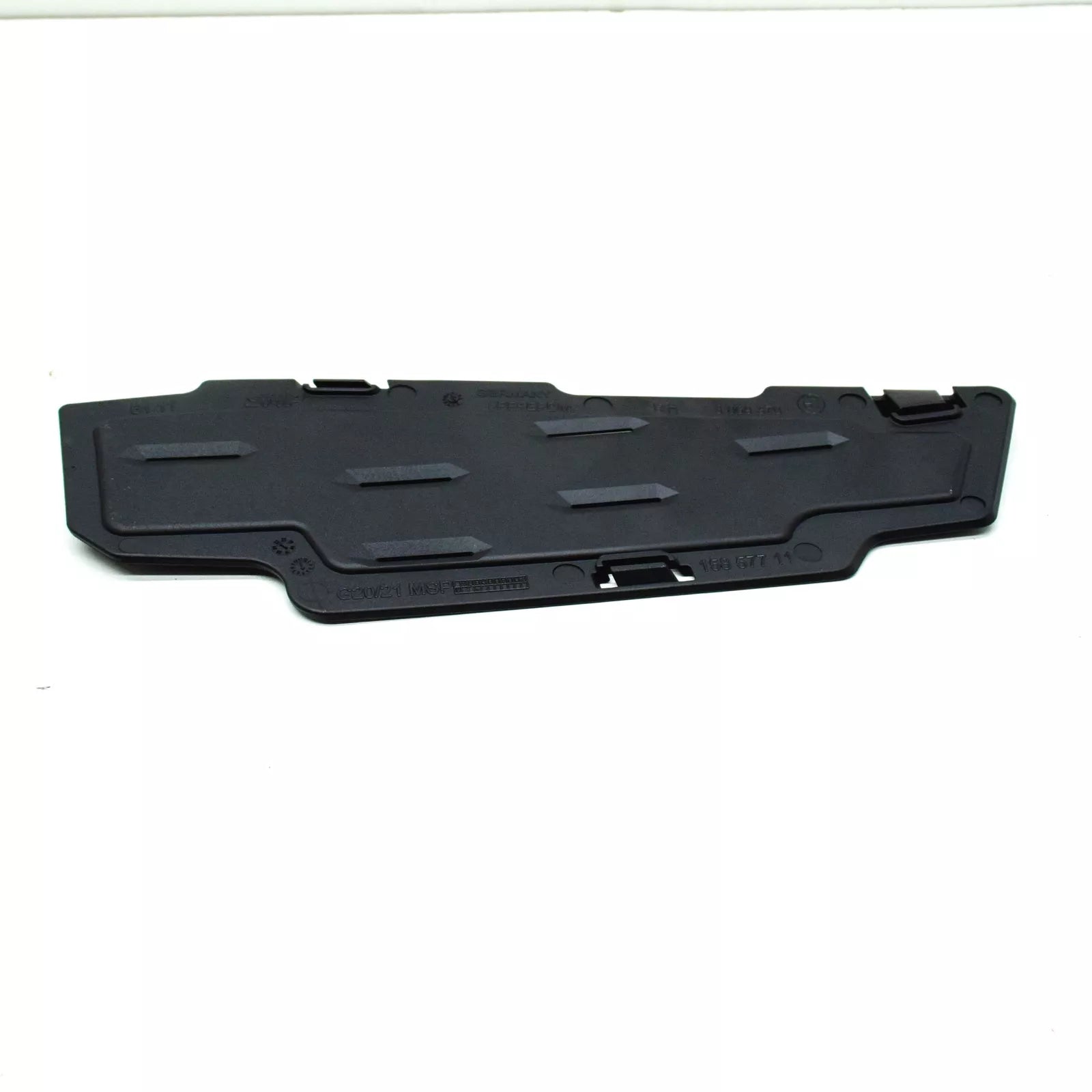 NEW BMW 3 G20,G28 FRONT RIGHT BUMPER OIL COOLER COVER 8069370 51118069370