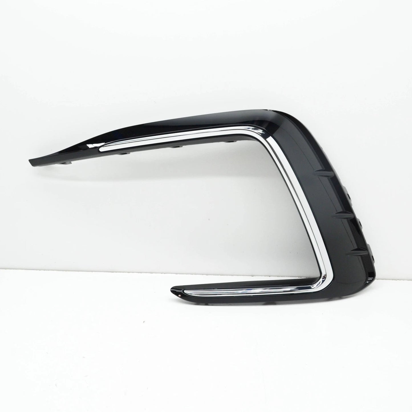 NEW VW TIGUAN AD FRONT BUMPER LEFT VENT GRILLE TRIM 5NA854661HDPJ