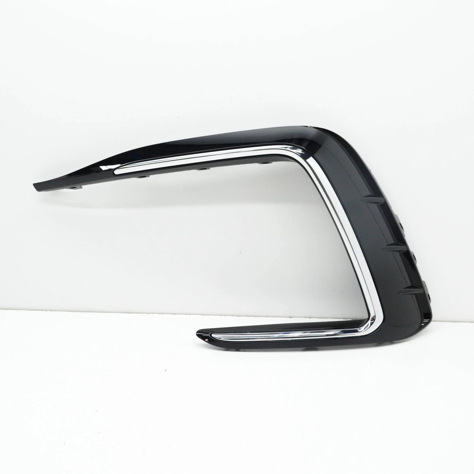 NEW VW TIGUAN AD FRONT BUMPER LEFT VENT GRILLE TRIM 5NA854661HDPJ