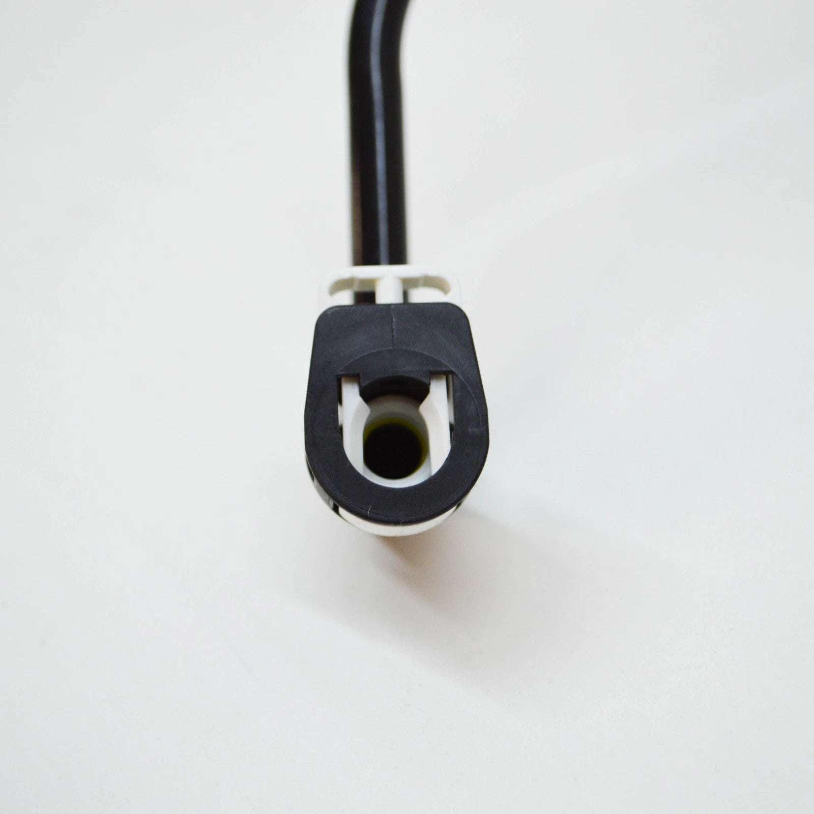 NEW BMW 4 GRAN COUPE F36 REAR FUEL FEED LINE 16127351668 7351668 ORIGINAL