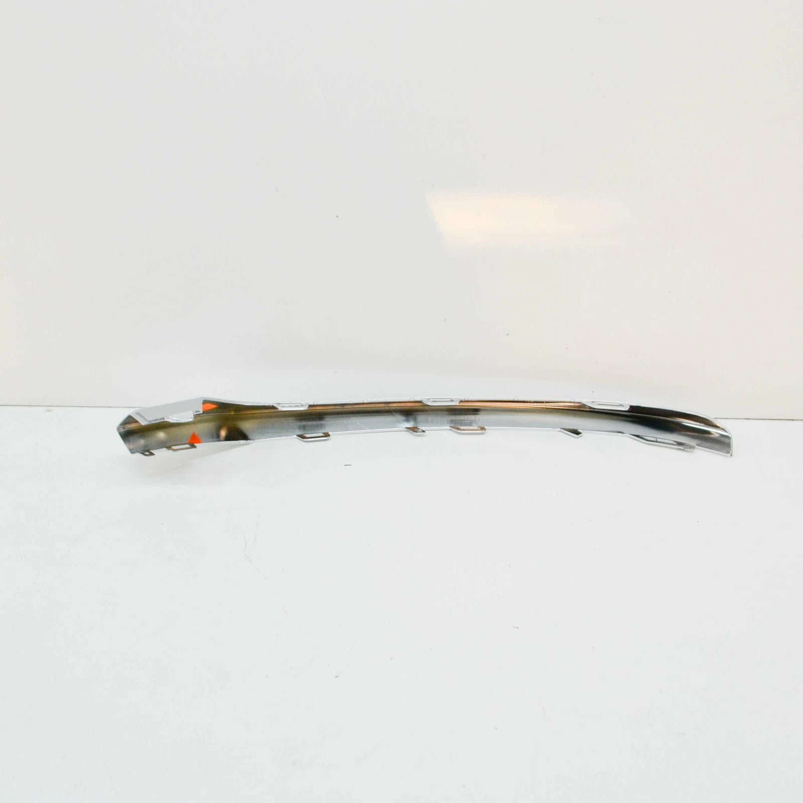 NEW MB C W205 FRONT BUMPER LOWER RIGHT CHROME LIP A2058852000