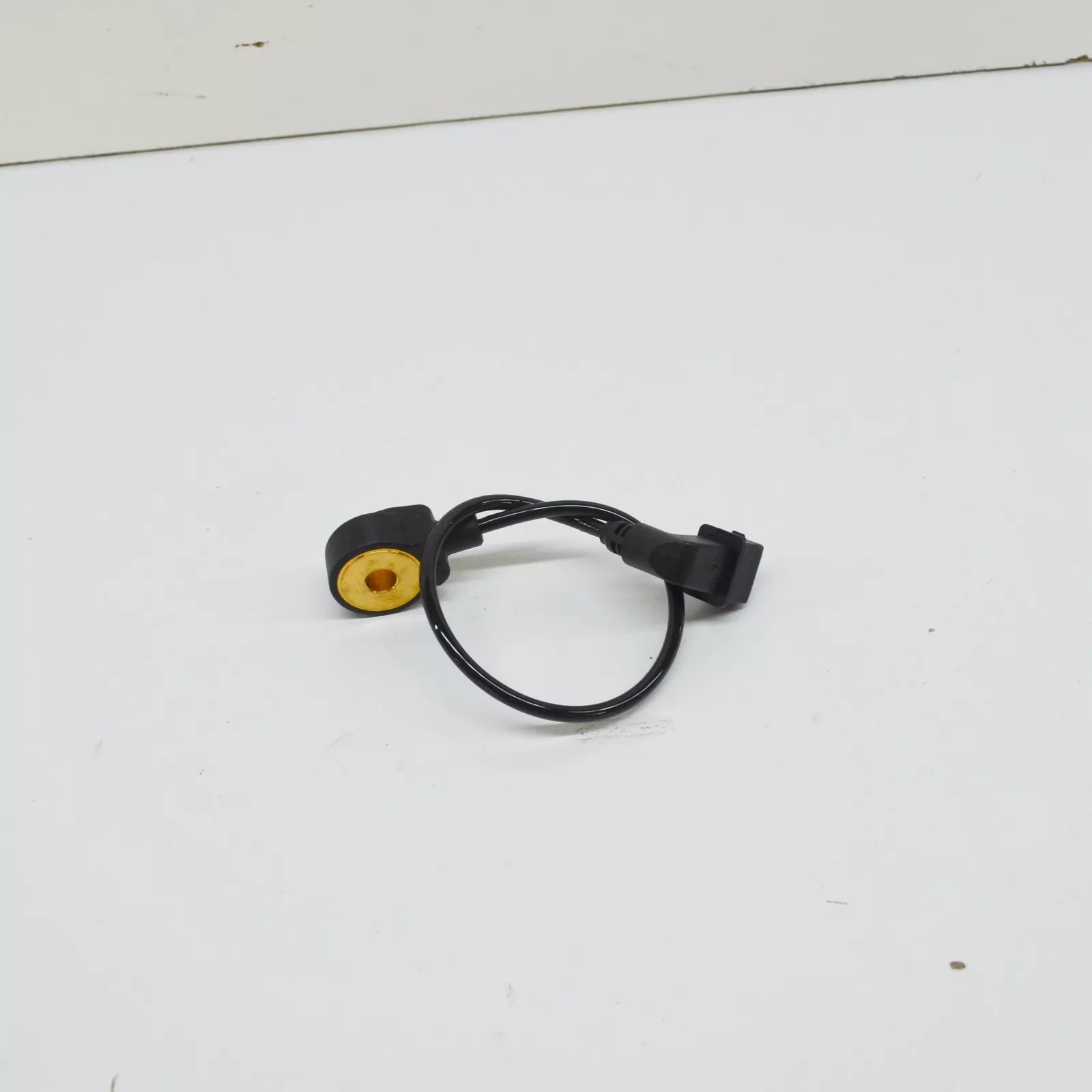 NEW BMW 7 E38 KNOCK DETONATION PING SENSOR 12141741131 1741131 ORIGINAL