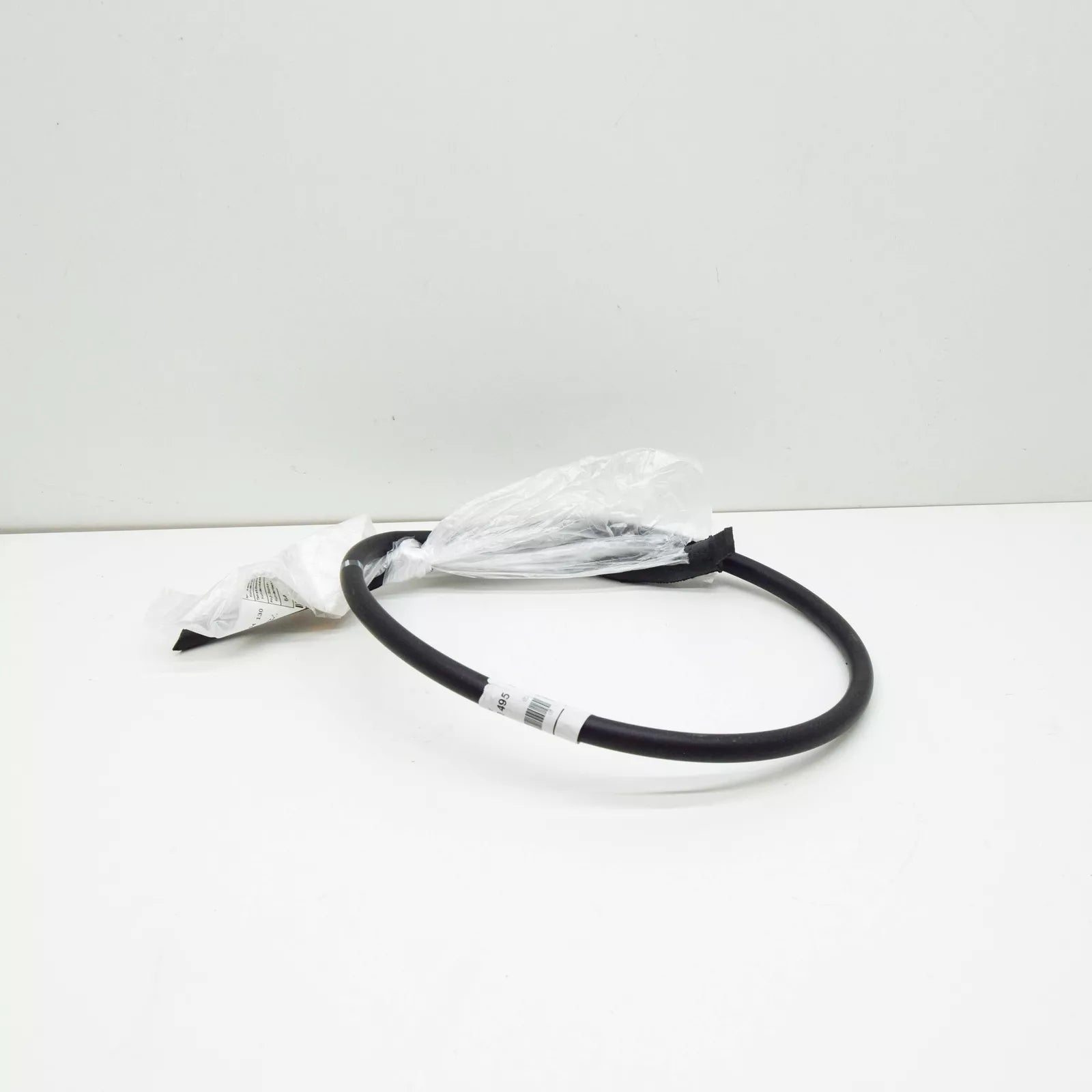 NEW BMW X5 E53 FRONT SUNROOF DRAIN HOSE 54137000495 7000495 ORIGINAL