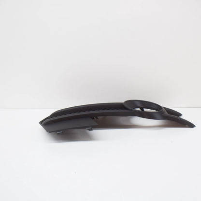 NEW AUDI Q3 8U FRONT BUMPER RIGHT FOG GRILLE  8U0807682ASP9