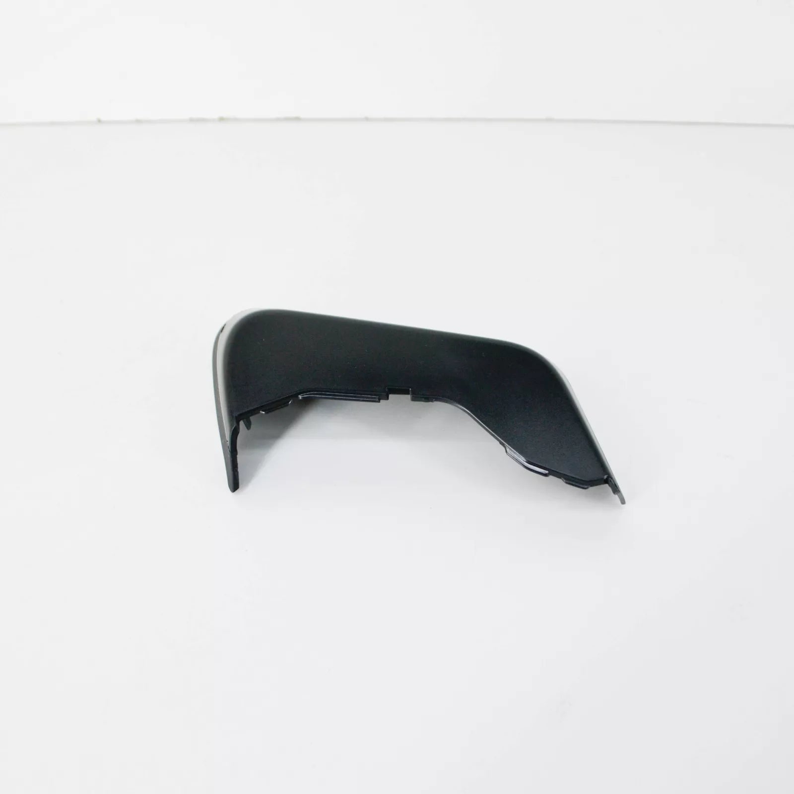 NEW AUDI Q8 4MN REAR RIGHT TAIL LIGHT TRIM COVER 4M8945256 ORIGINAL