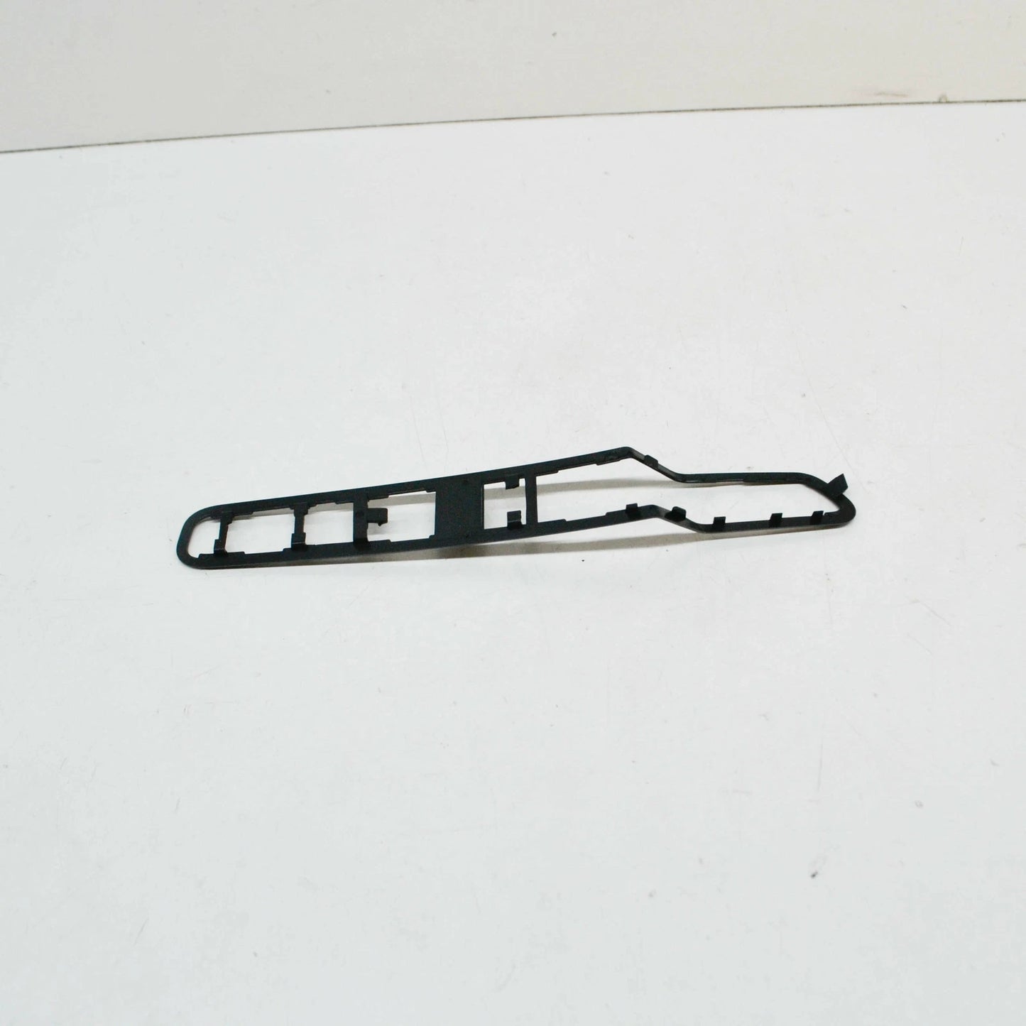 NEW BMW 1 M COUPE E82 FRONT RIGHT SIDE PANEL BASE 51138051818 8051818 ORIGINAL