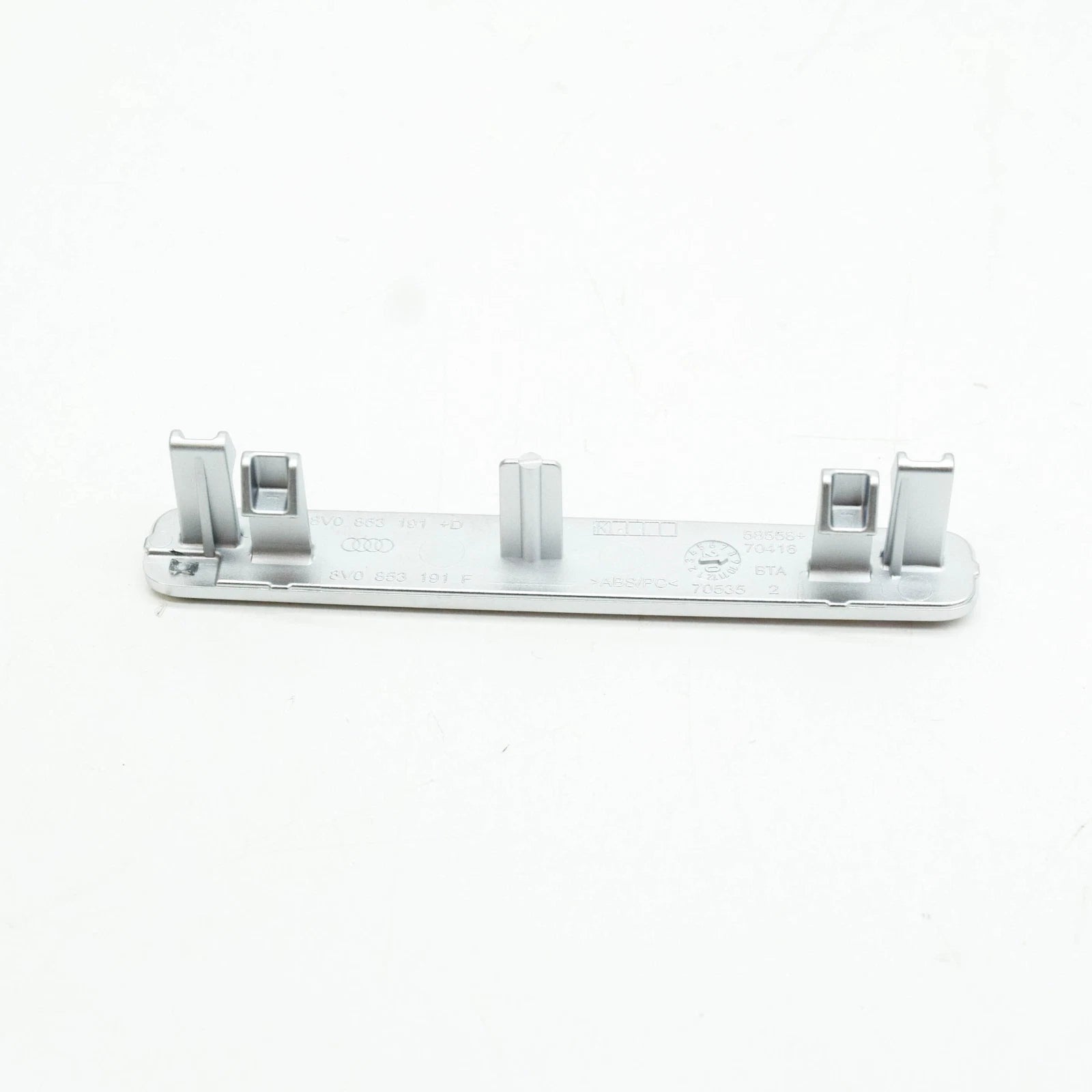 NEW AUDI A3 8V INTERIOR GLOVE BOX AUDI RINGE BADGE TRIM 8V0853191F3Q7 ORIGINAL