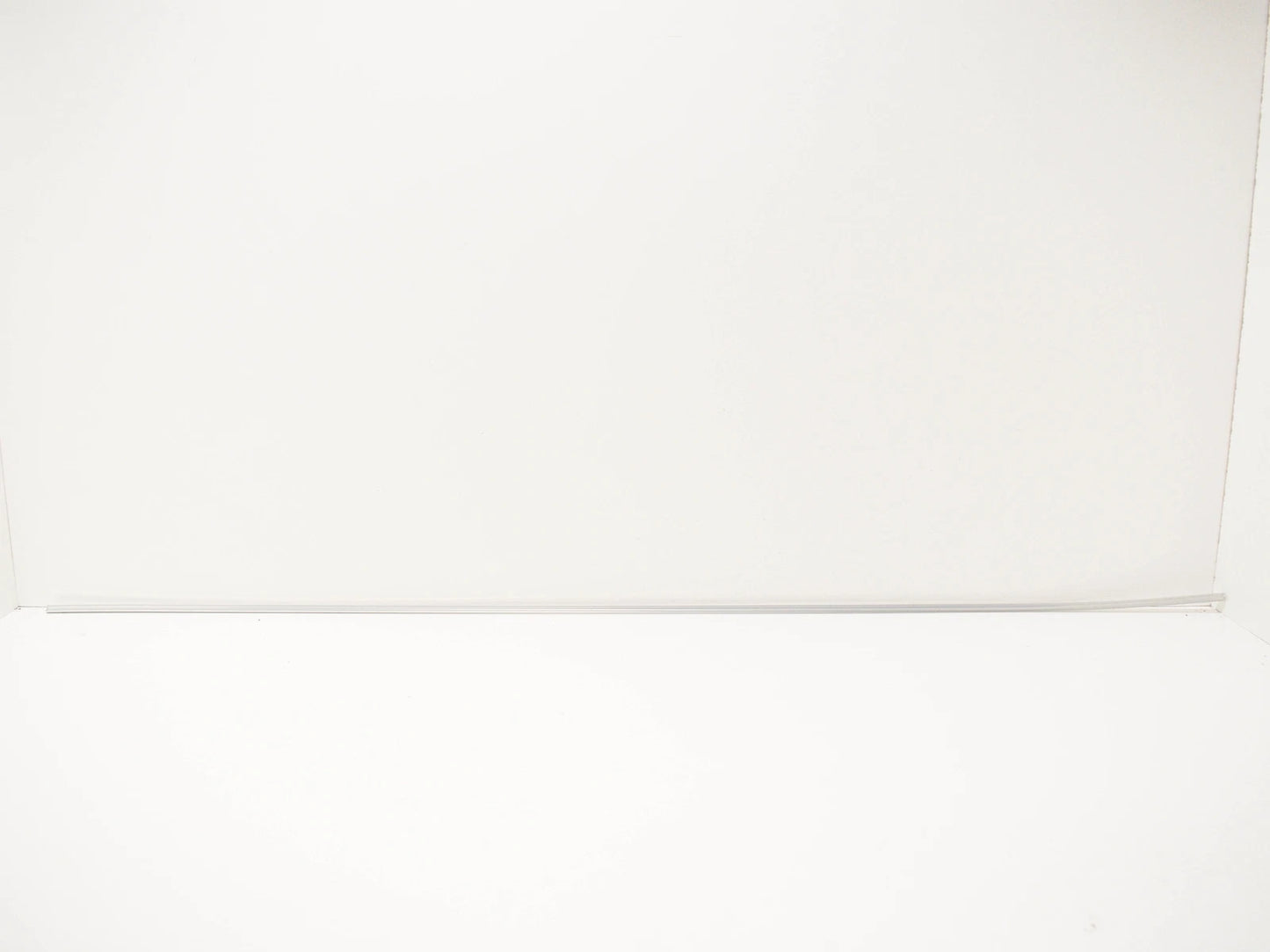 NEW BMW 3 E30 REAR WINDSHIELD LOWER MOULDING CHROME 51311884410 ORIGINAL