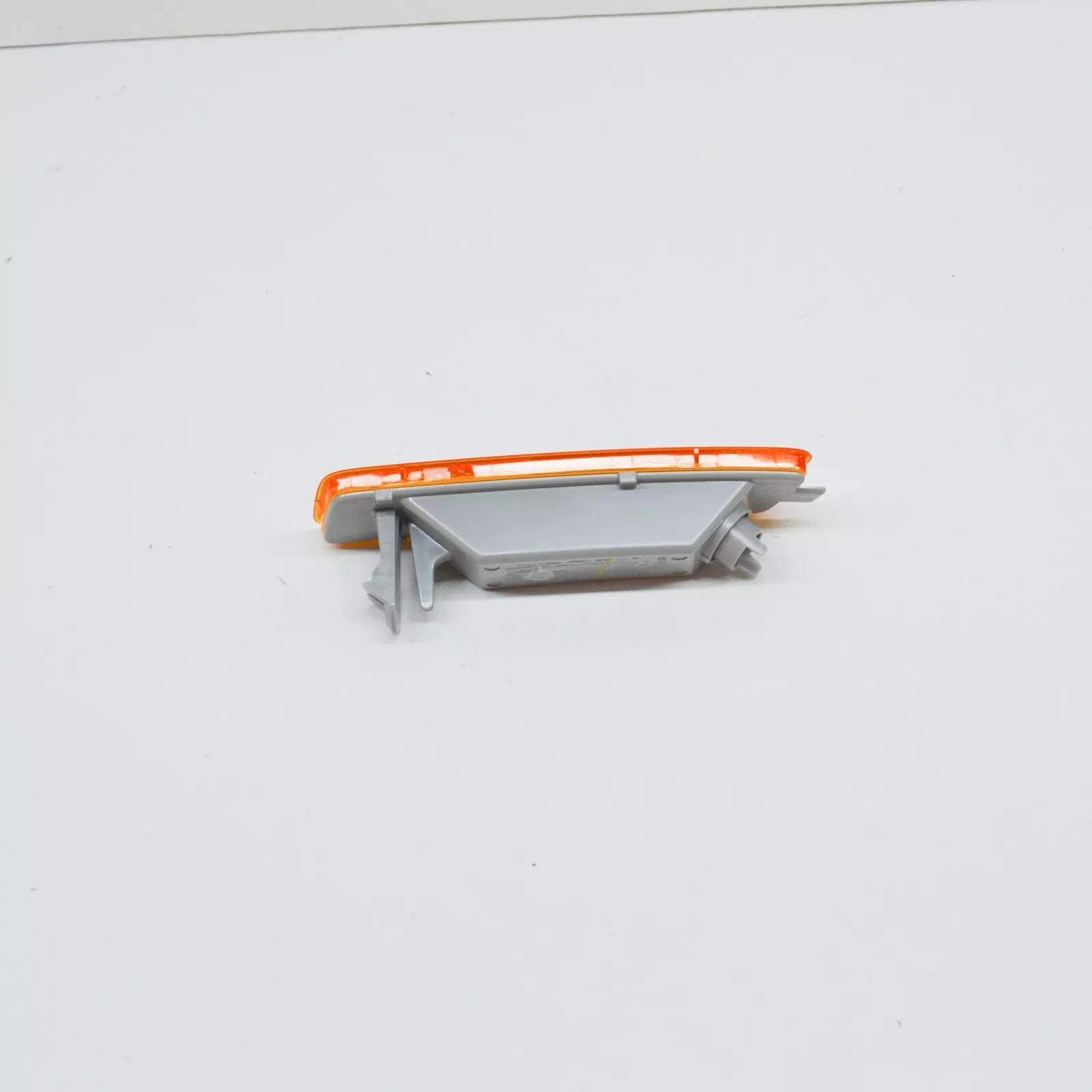 NEW VOLKSWAGEN GOLF 5K MK6 FRONT RIGHT SIDE MARKER LIGHT 1K9945072