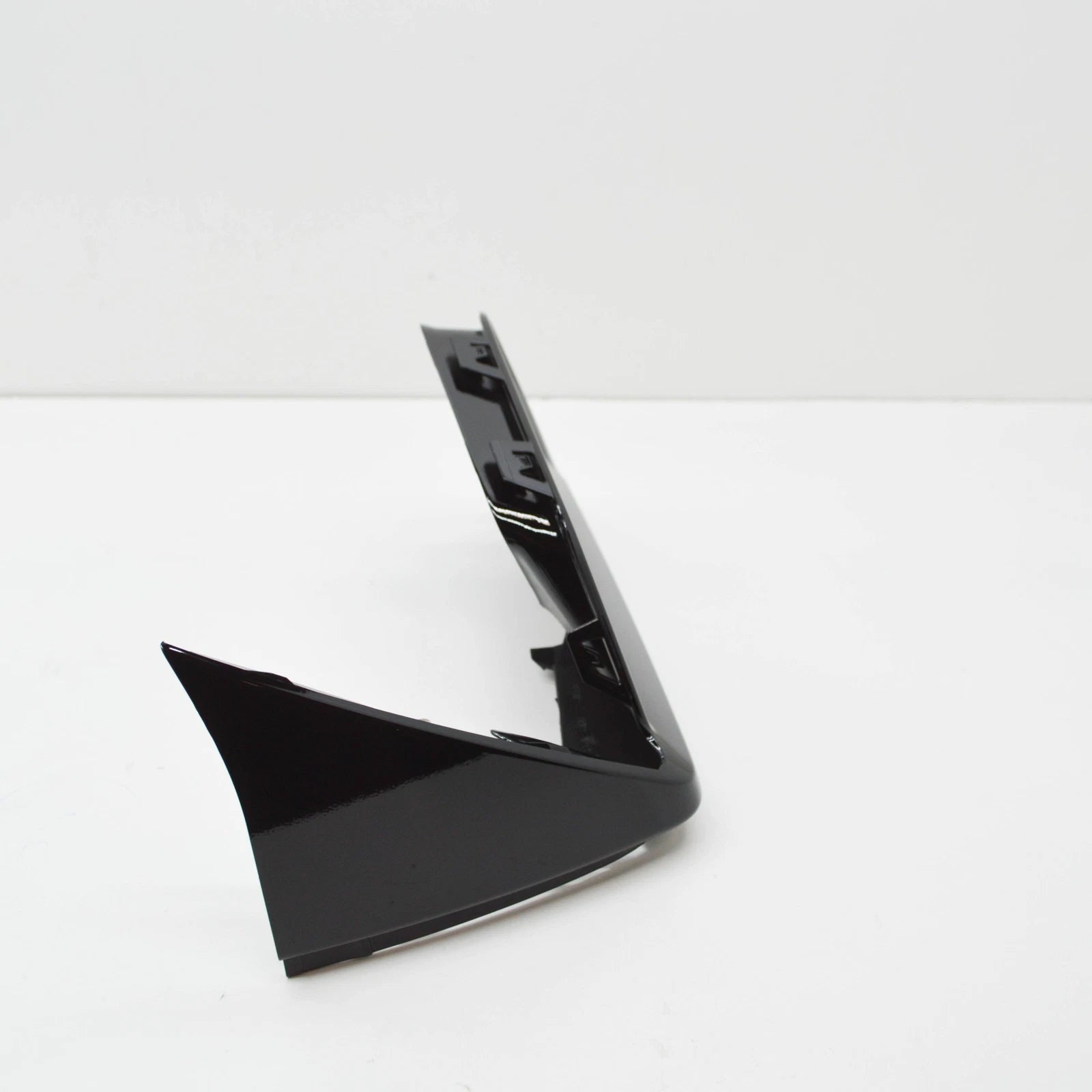 NEW BMW X4 G02 FRONT M RIGHT AIR INLET FINISHER 51118081214 8081214 ORIGINAL