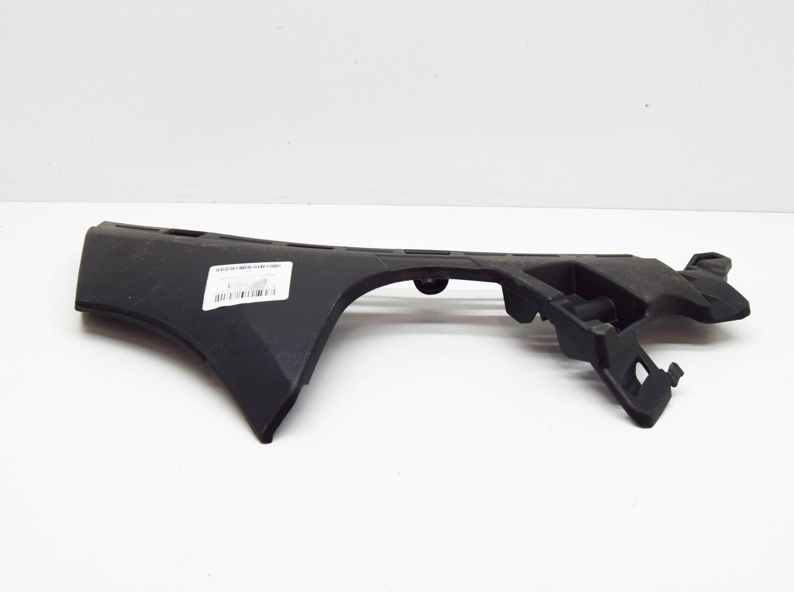 NEW MERCEDES-BENZ GLC C253 FRONT LEFT BUMPER BASIC MOUNTING A2538850765 ORIGINAL