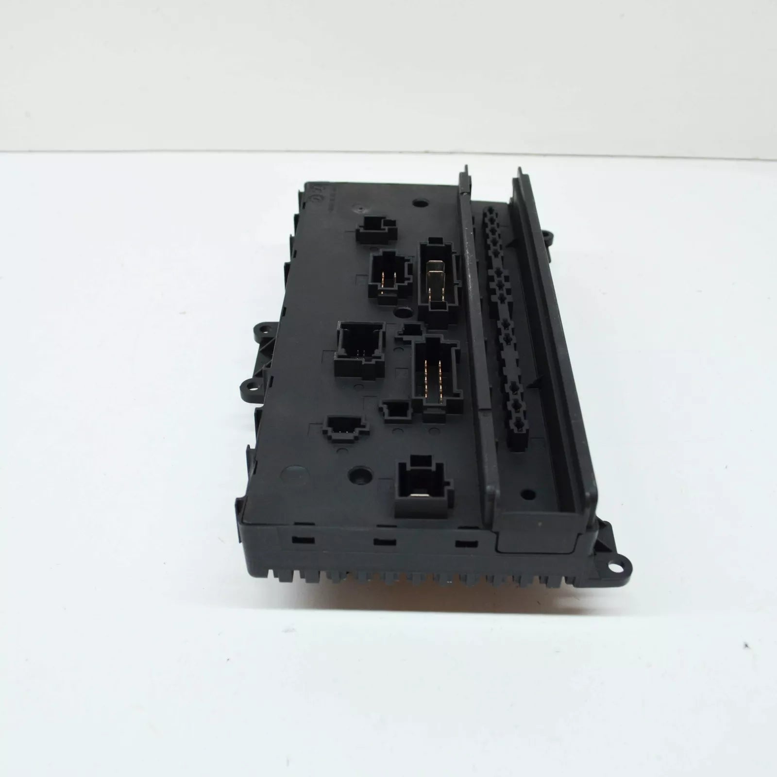 NEW MERCEDES-BENZ VITO W639 FUSE BOX A6395450801 ORIGINAL