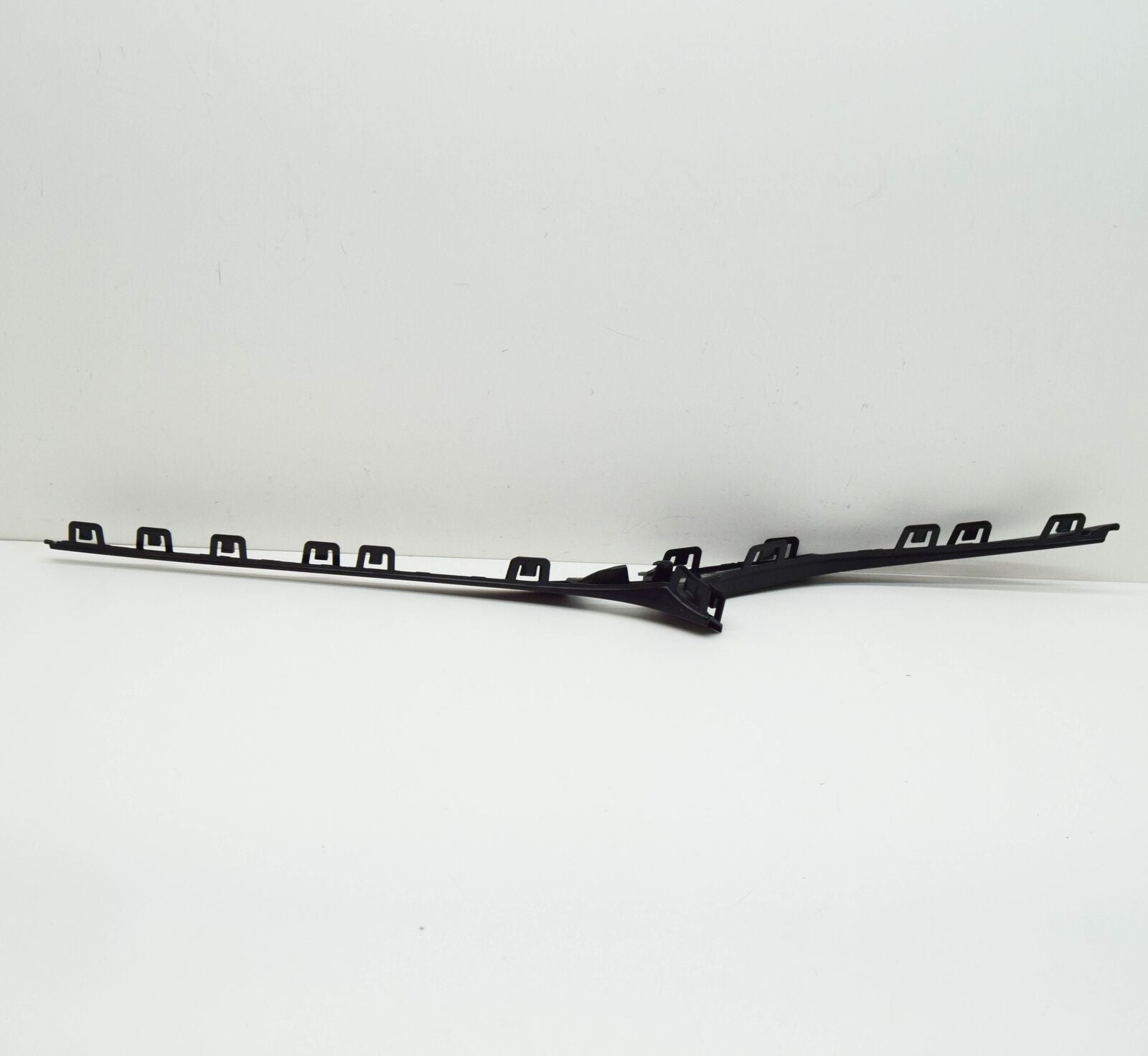 new mercedes-benz eqe suv x294 front right bumper trim a2948856401 original
