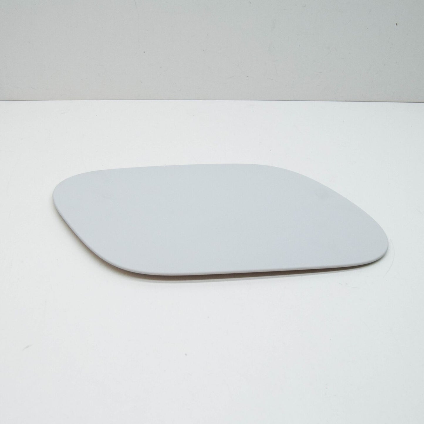 NEW VW ID.4 E21 DRIVE MOTOR BATTERY PACK CHARGING PORT CAP 11A809909GRU ORIGINAL