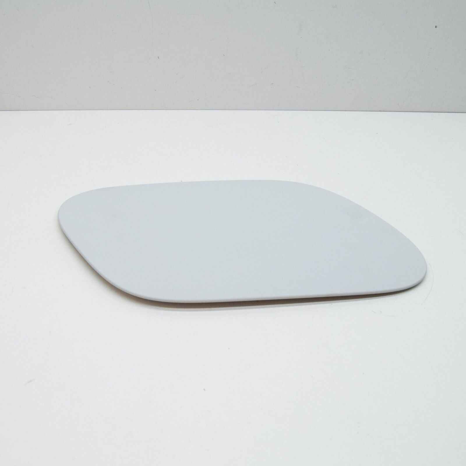 NEW VW ID.4 E21 DRIVE MOTOR BATTERY PACK CHARGING PORT CAP 11A809909GRU ORIGINAL