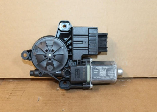 NEW VW POLO AW MK6 FRONT LEFT DOOR WINDOW REGULATOR MOTOR RHD 2Q2959406E