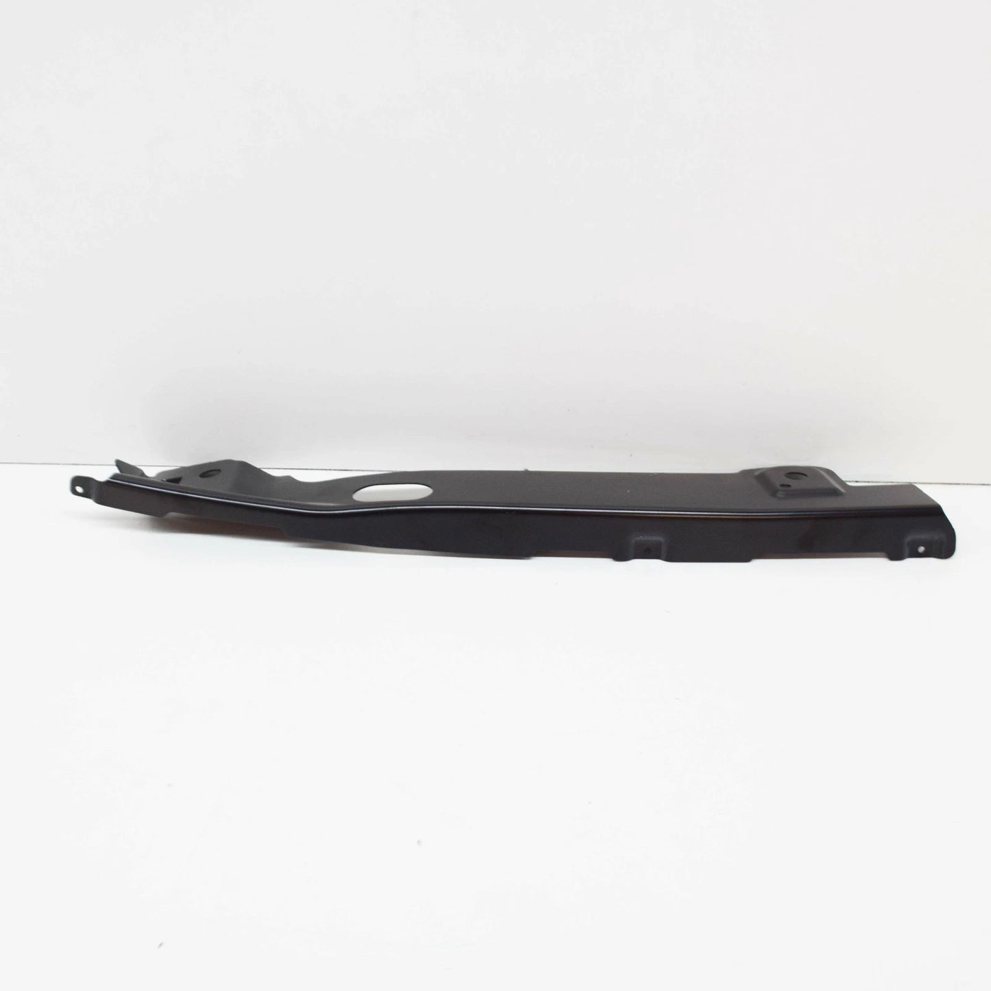 NEW AUDI A3 CONVERTIBLE 8V FRONT RIGHT FENDER BRACKET 8V5821468B ORIGINAL