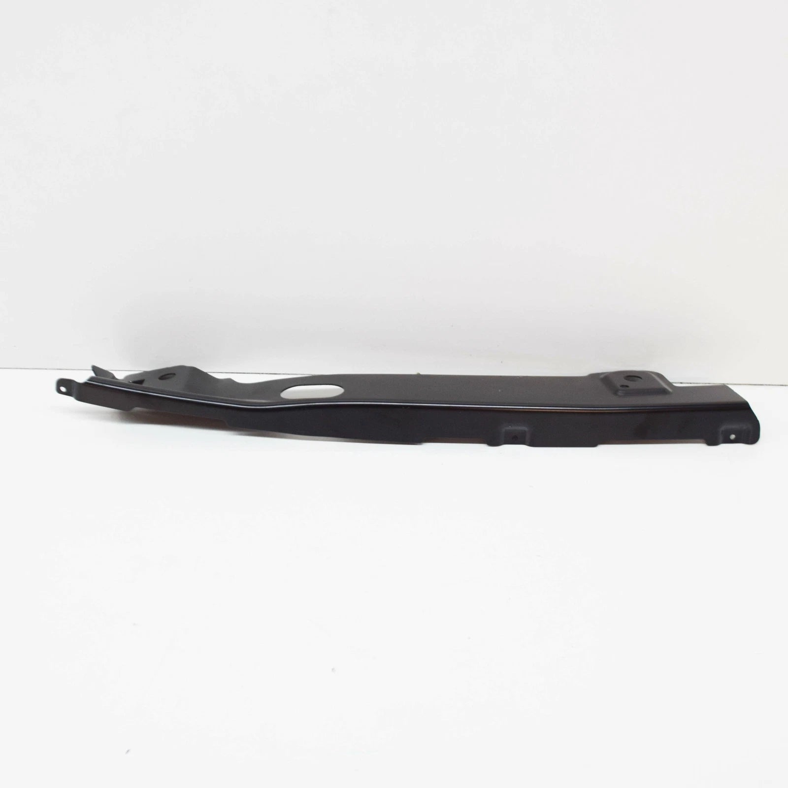 NEW AUDI A3 CONVERTIBLE 8V FRONT RIGHT FENDER BRACKET 8V5821468B ORIGINAL