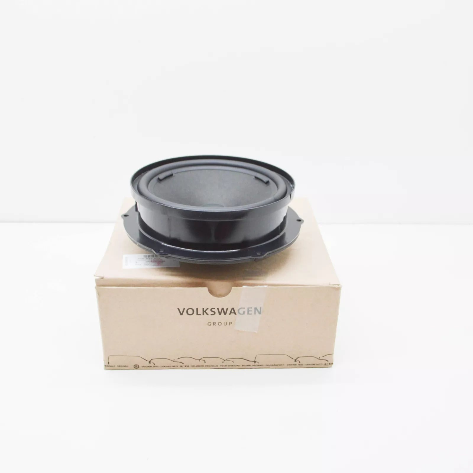 NEW VOLKSWAGEN PASSAT B8 3G FRONT DOOR LOUDSPEAKER 3G0035454