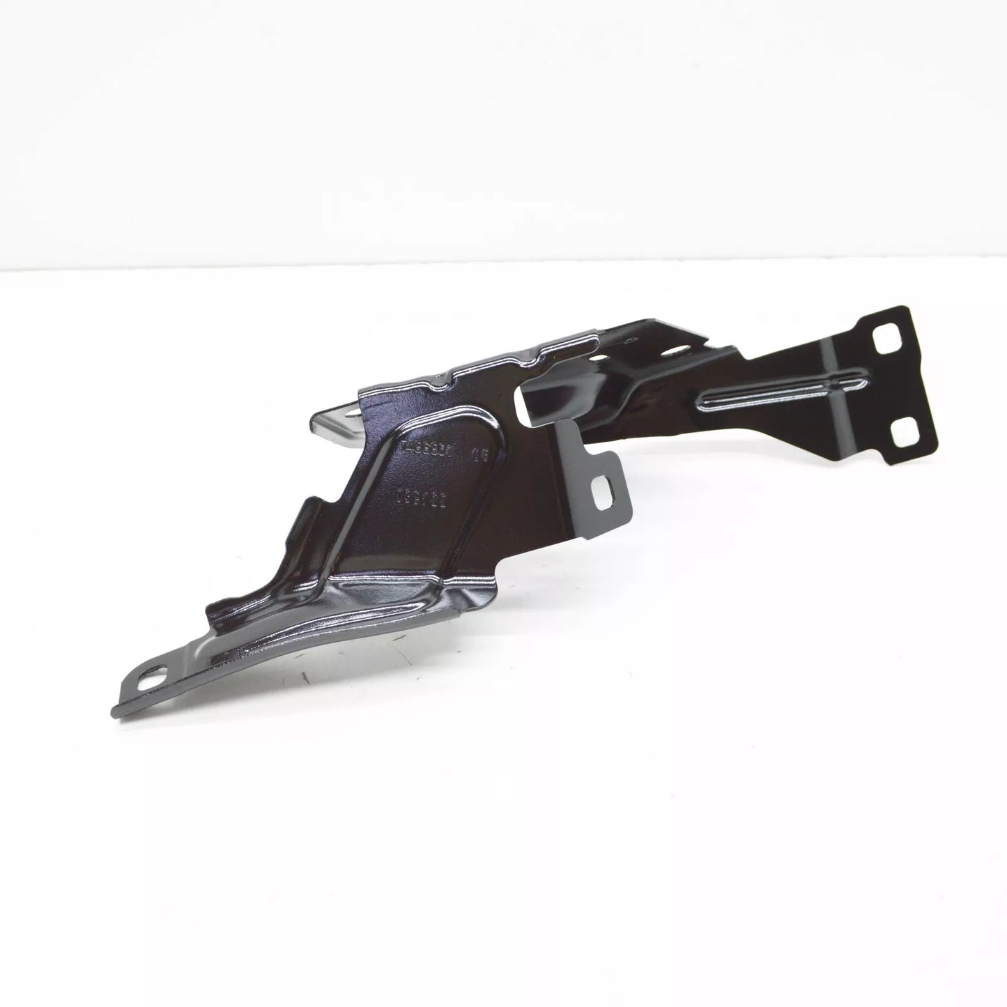 NEW BMW 3 G20 FRONT LEFT FENDER HOLDER 9466091 41009466091 ORIGINAL