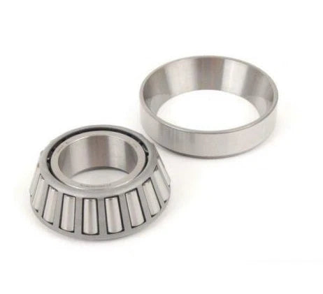 NEW MERCEDES-BENZ SL R107 REAR PINION TAPERED ROLLER BEARING A0009808402