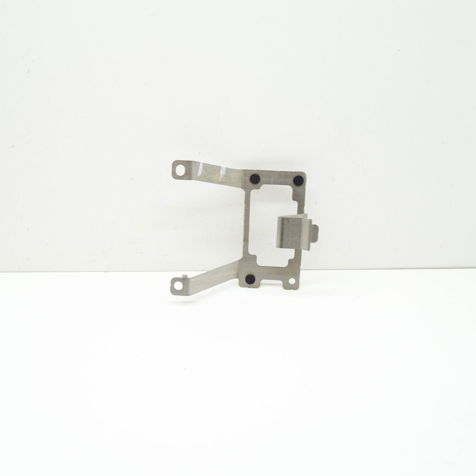 new mercedes-benz a w177 distronic bracket a1776222400 original