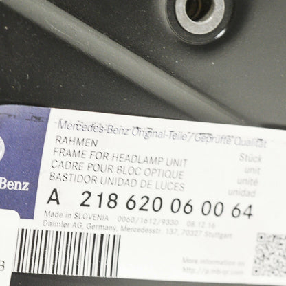 NEW MERCEDES BENZ CLS C218 RIGHT HEADLIGHT FRAME BRACKET A218620060064 ORIGINAL