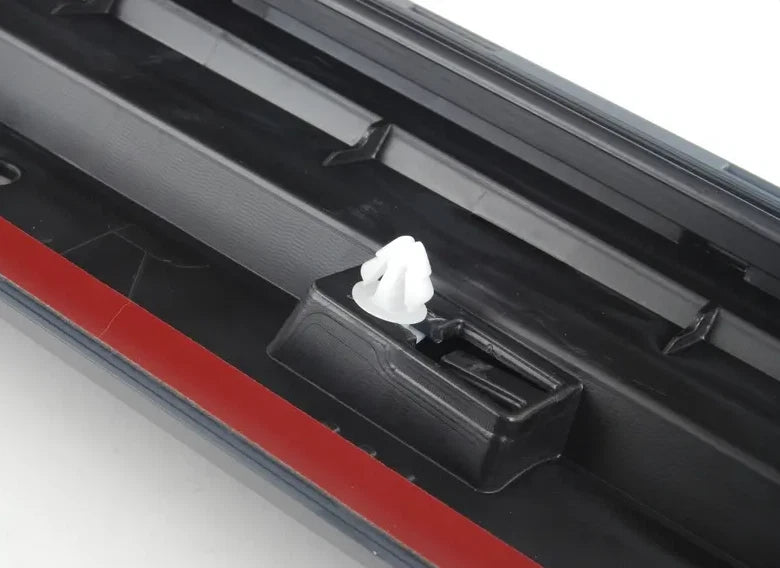 NEW AUDI Q5 8R FRONT RIGHT DOOR LOWER MOLDING 8R0853960EGRU ORIGINAL