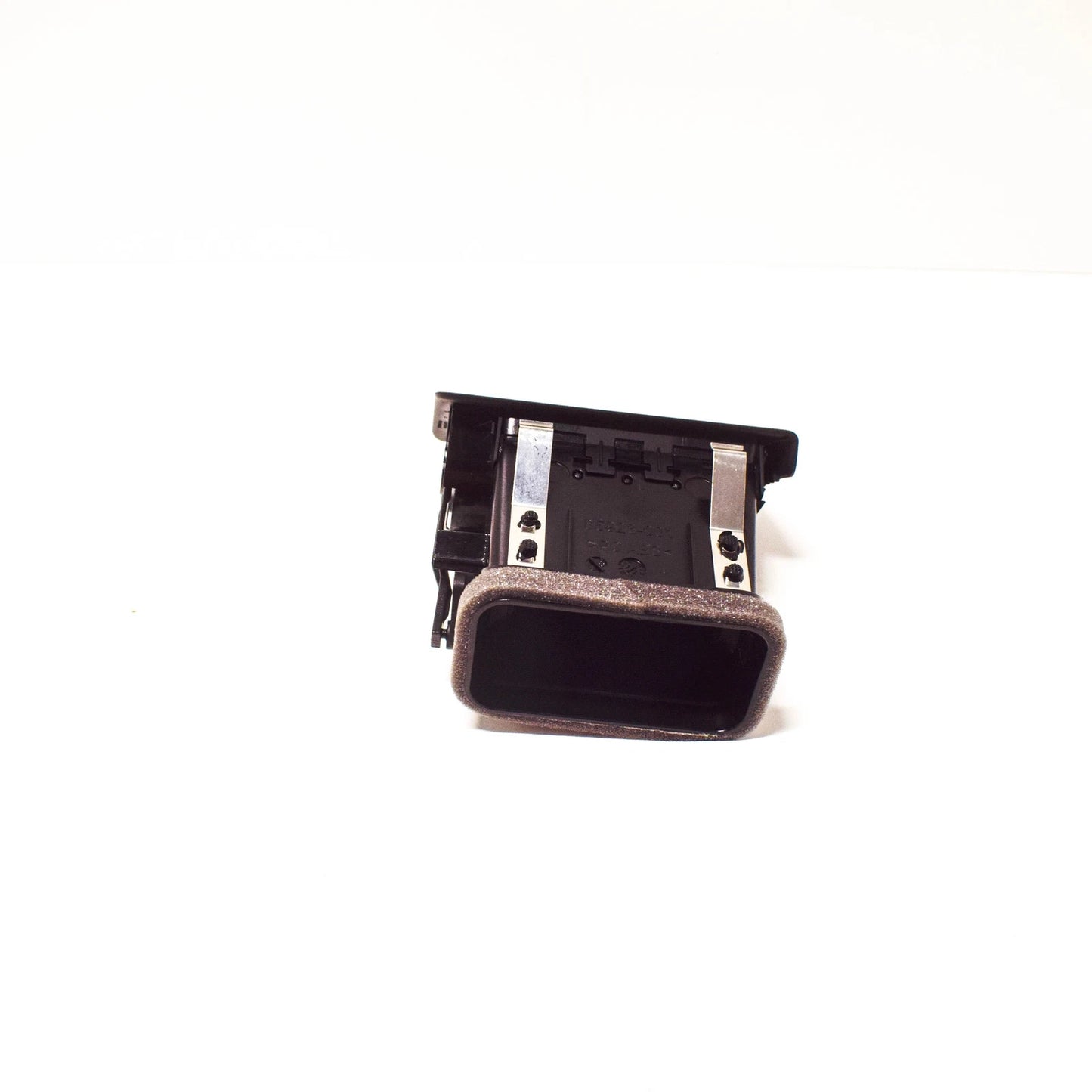 NEW MB C-CLASS W204 DASHBOARD RIGHT AIR VENT A20483013549116