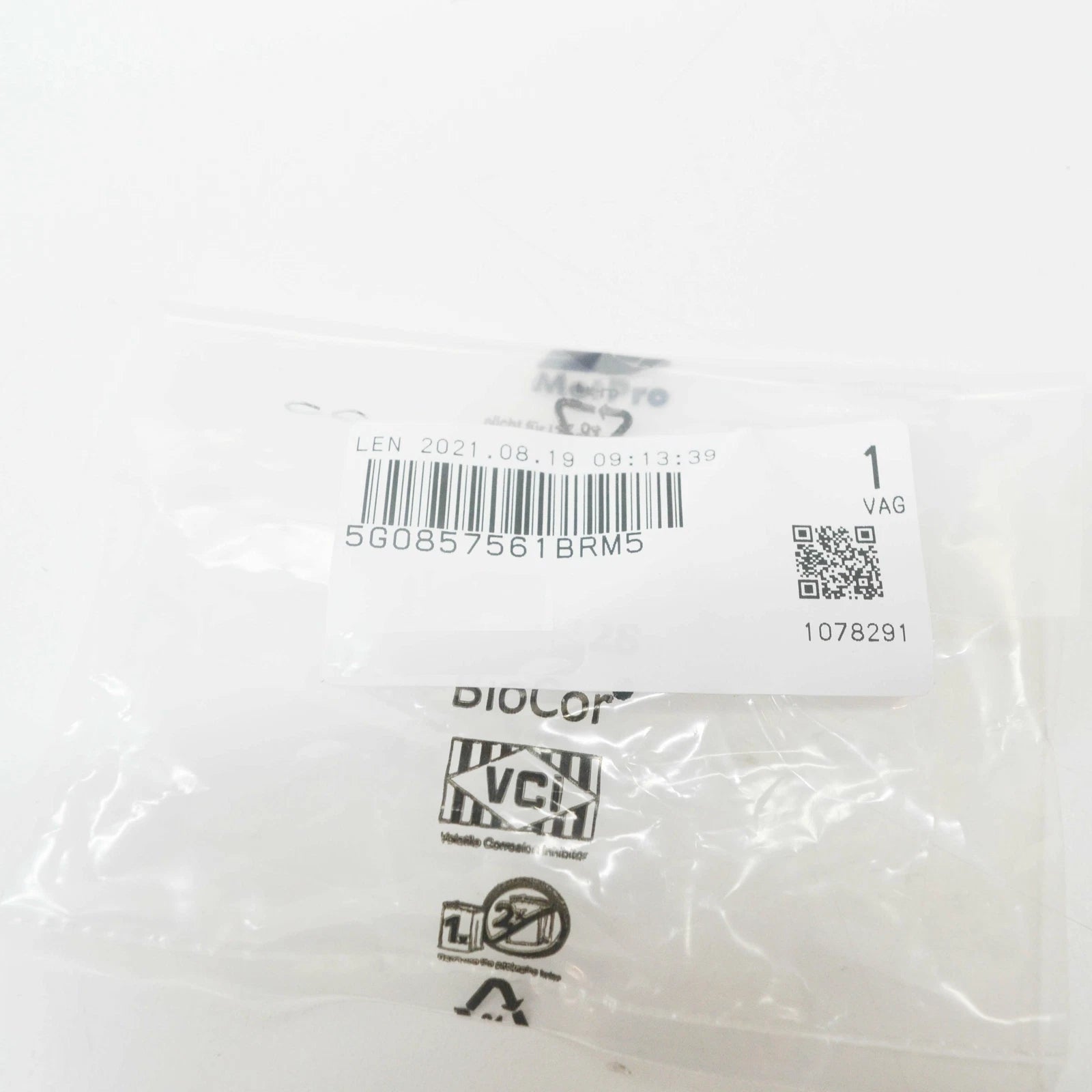 NEW VOLKSWAGEN JETTA MK7 HOLDER FOR SUN VISOR 5G0857561BRM5 2020