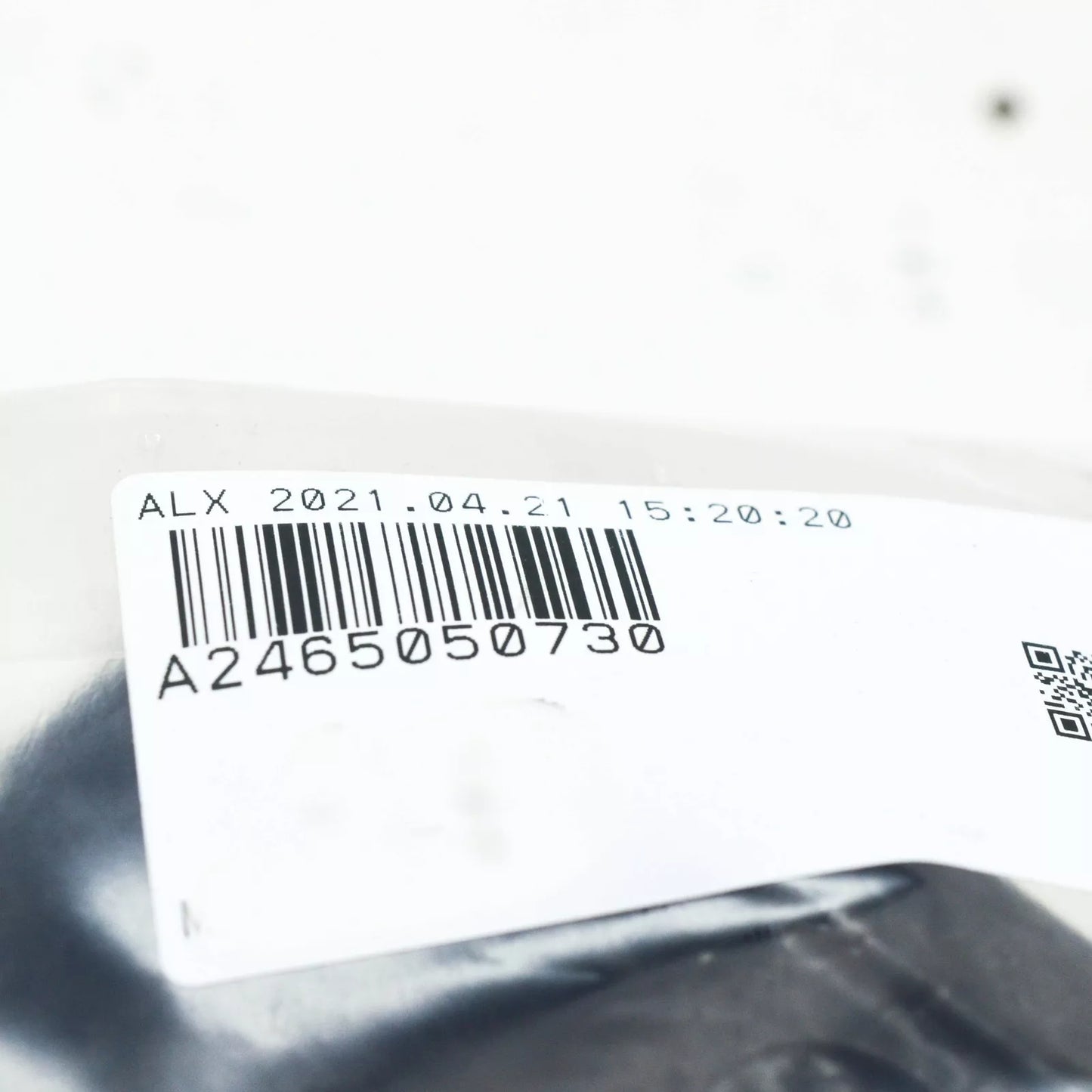 NEW MB CLA X117 FRONT LEFT SIDE RADIATOR AIR DUCT GUIDE FOAM A2465050730