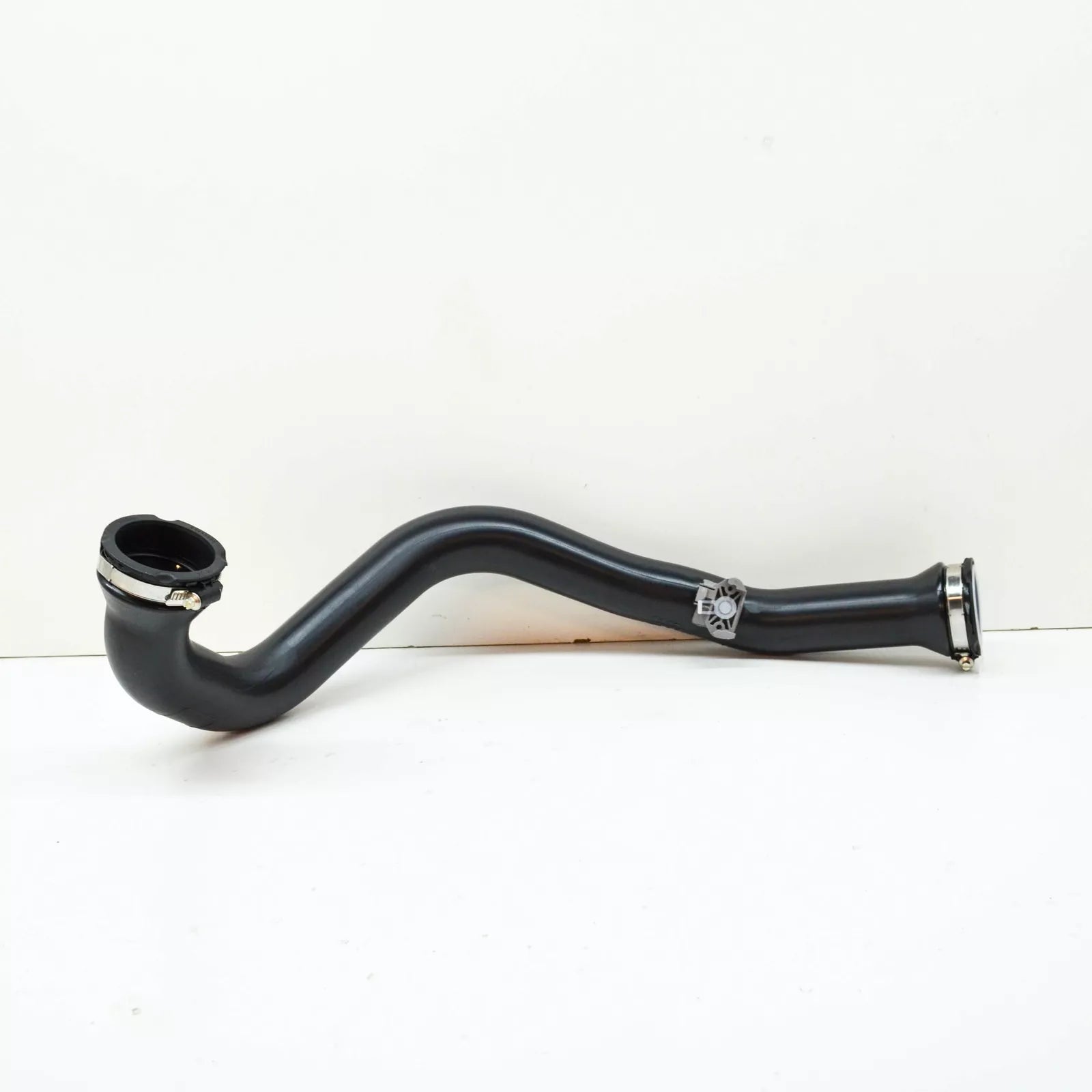 NEW AUDI A5 CABRIO 8W6 LEFT INTERCOOLER TURBOCHARGER HOSE 8W0145673AM