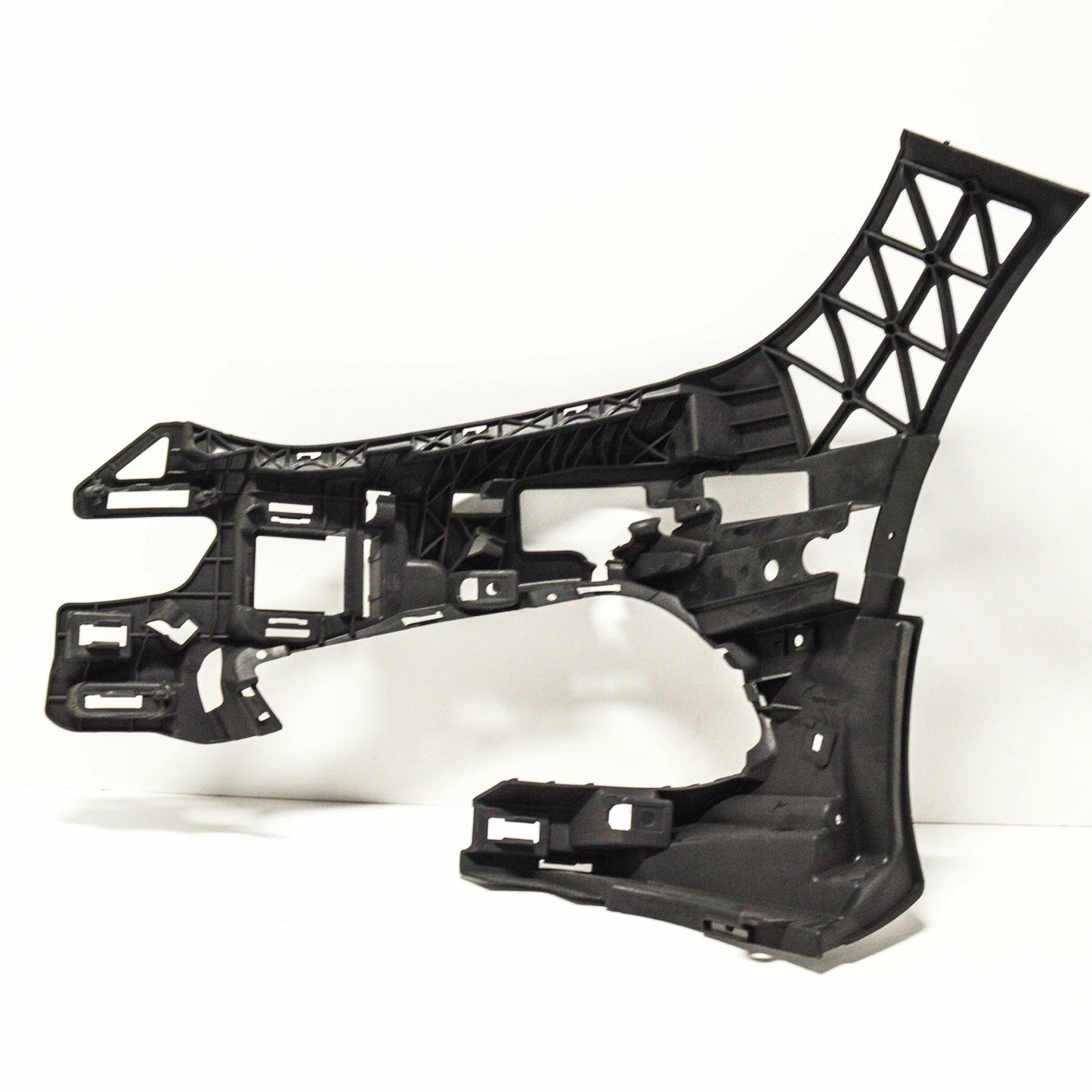 NEW MB E W212 FRONT RIGHT AMG FACELIFT MOUNTING BRACKET A2128854865