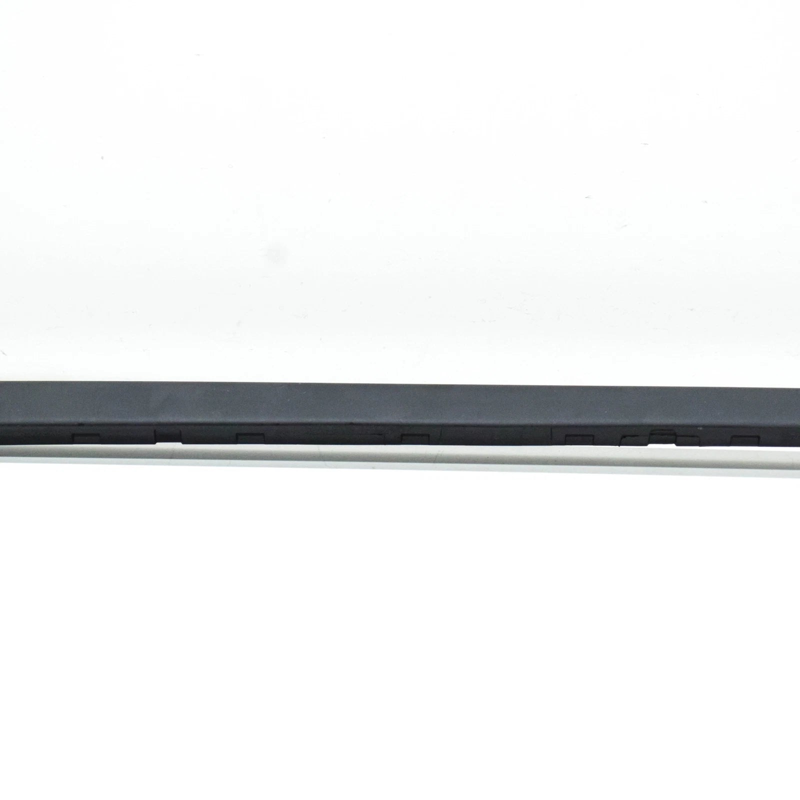 NEW AUDI E-TRON SPORTBACK FRONT WINDSHIELD LEFT WATER DEFLECTOR 4KE8543279B9