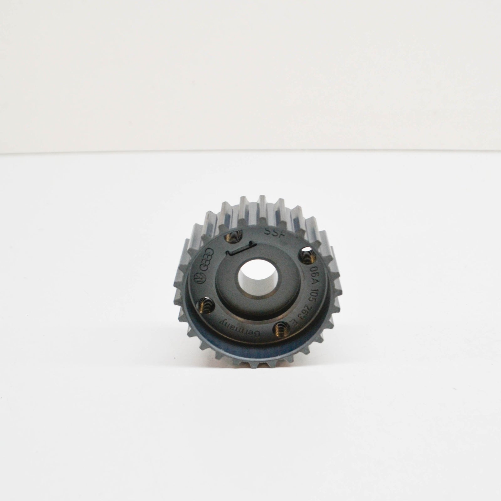 NEW AUDI A3 8P ENGINE CRANKSHAFT TOOTHED BELT PULLEY 06A105263E ORIGINAL