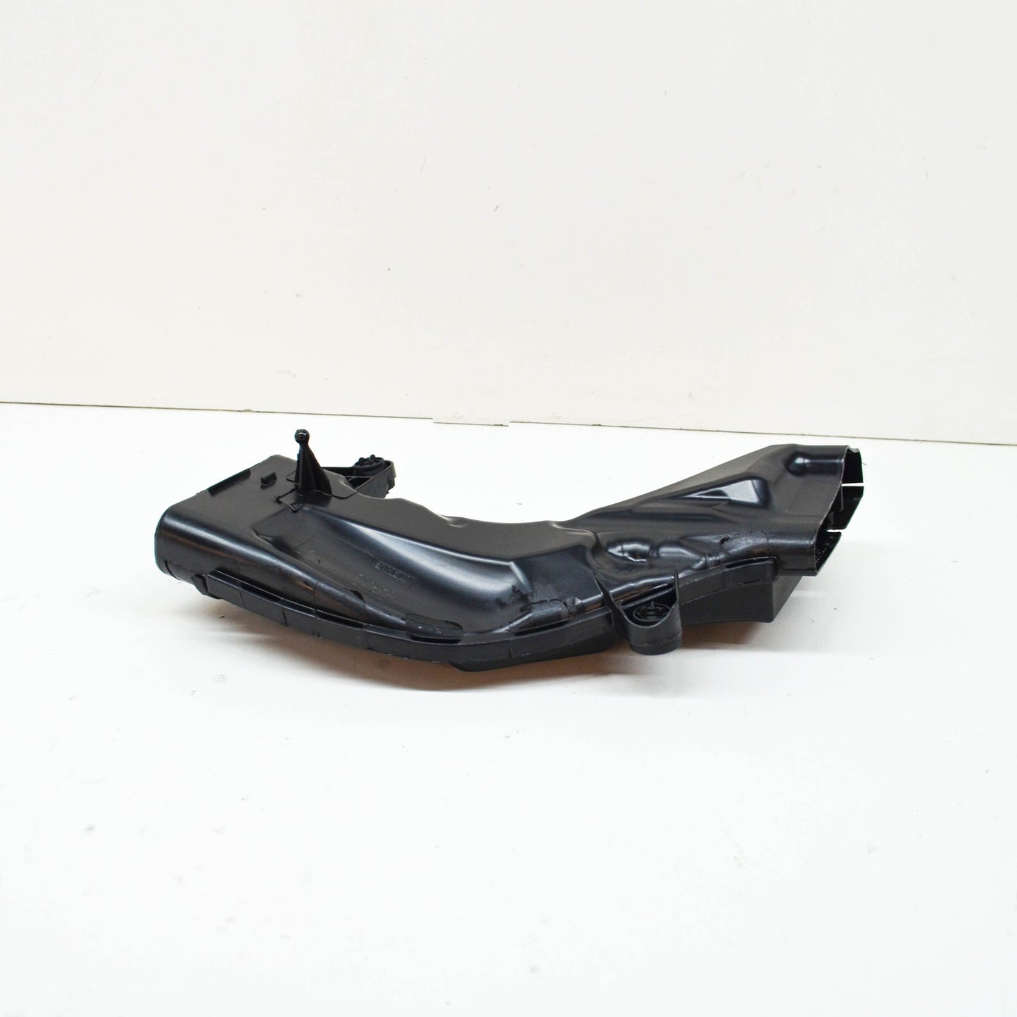 NEW MERCEDES-BENZ GLE W166 AIR GUIDE A2760902637 ORIGINAL