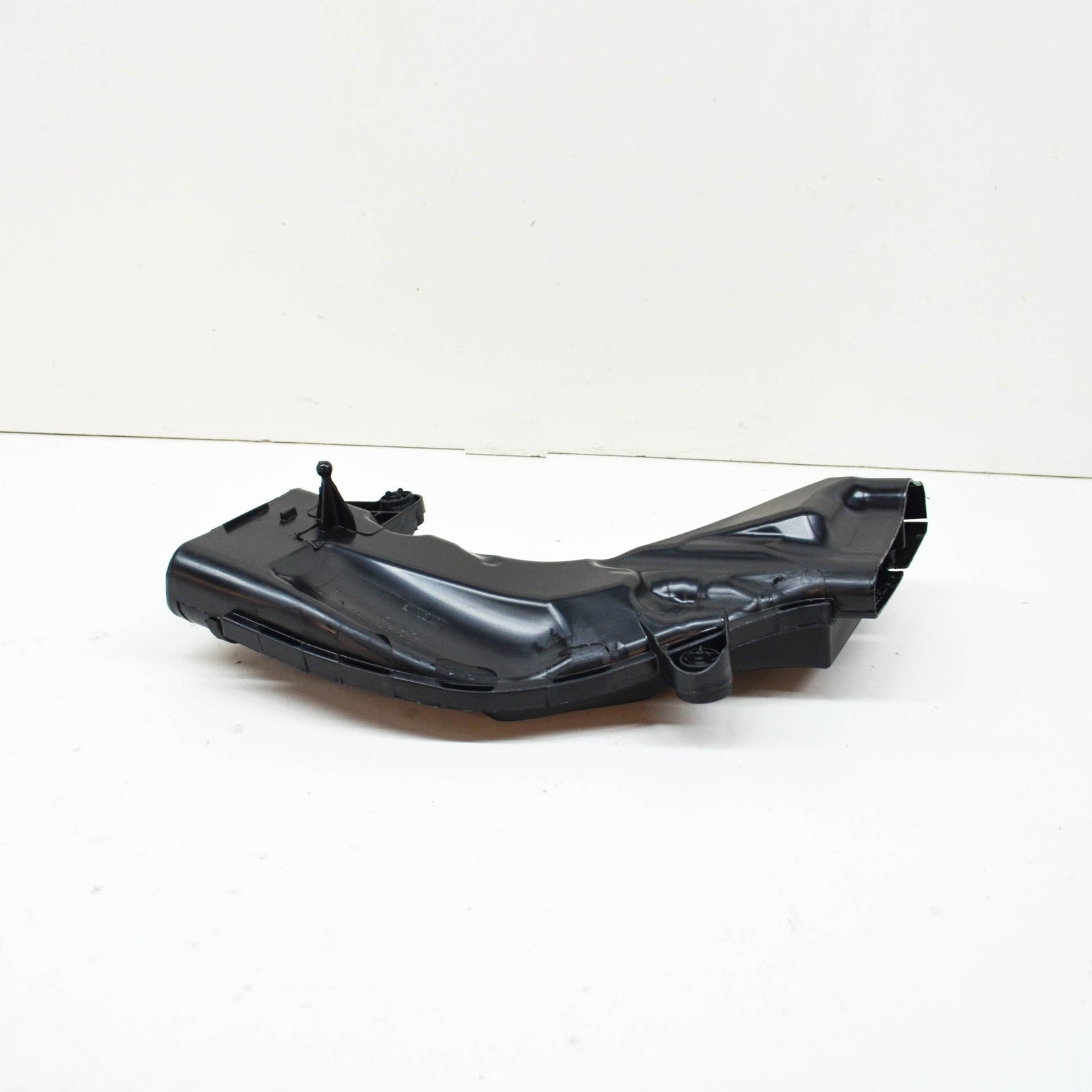 NEW MERCEDES-BENZ GLE W166 AIR GUIDE A2760902637 ORIGINAL