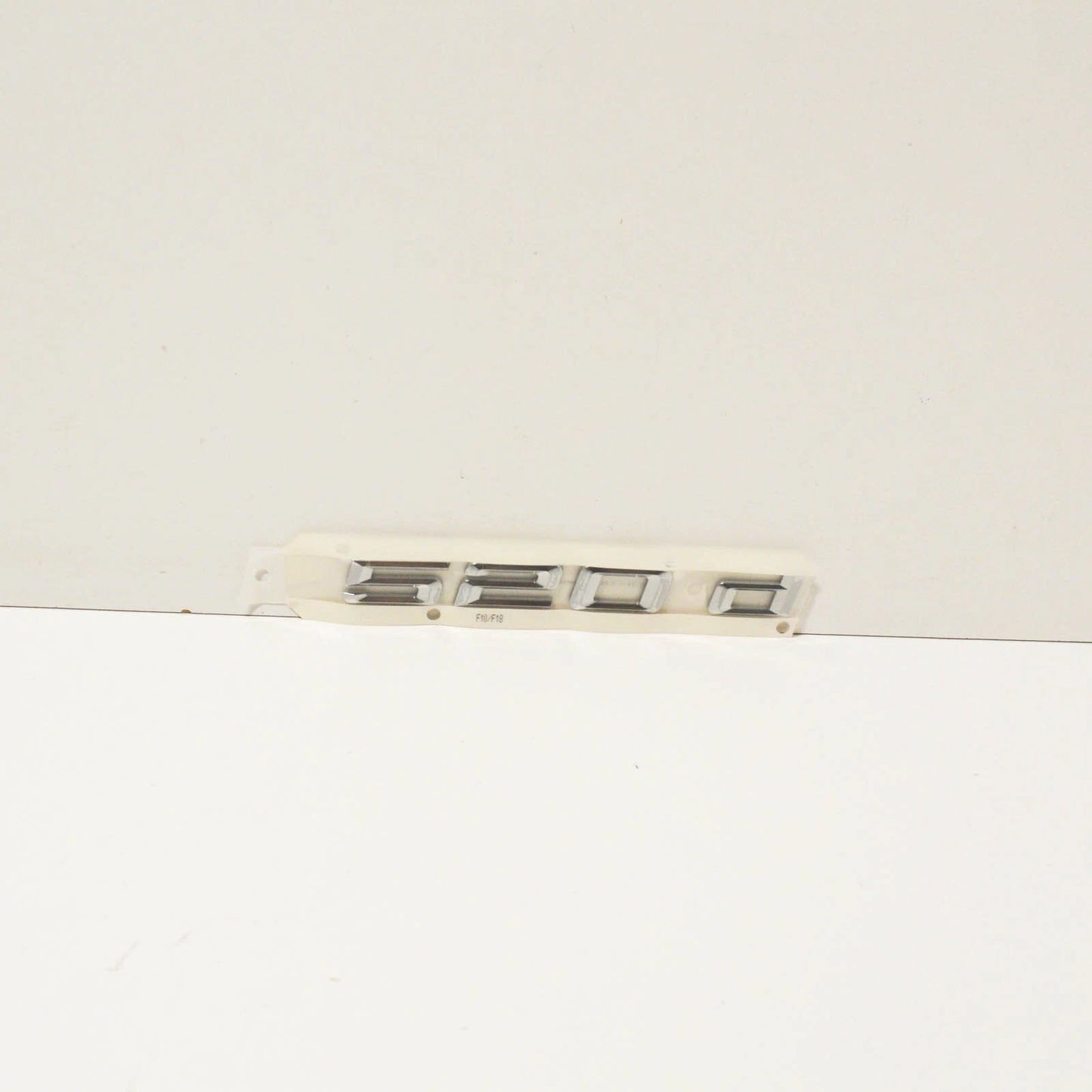 NEW BMW F10 F10N TRUNK LID 520D EMBLEM BADGE LOGO SIGN 7219542 51147219542