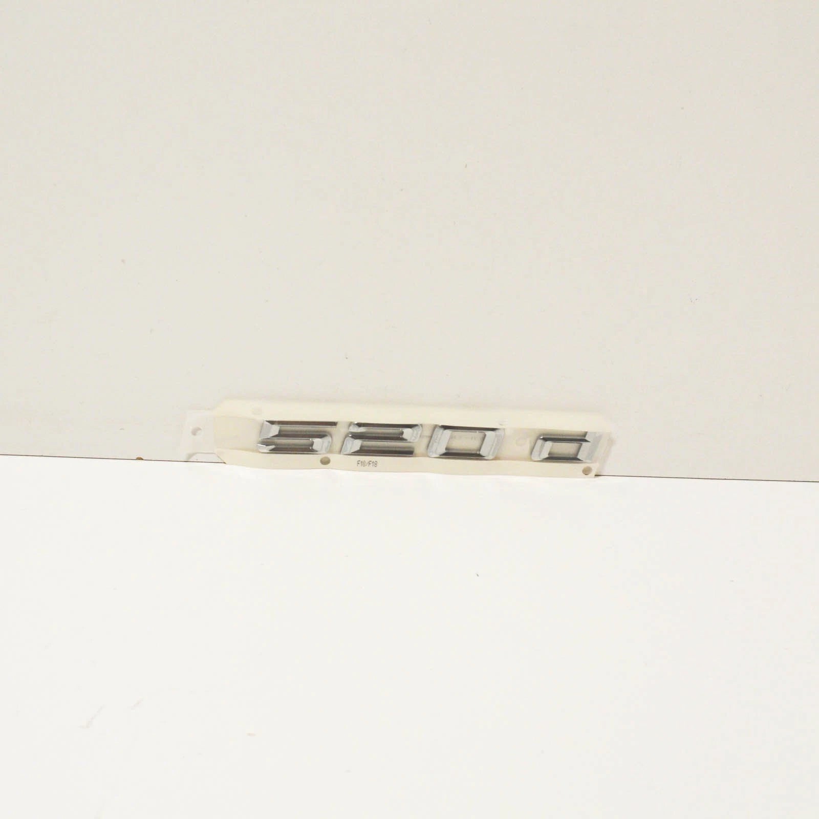 NEW BMW F10 F10N TRUNK LID 520D EMBLEM BADGE LOGO SIGN 7219542 51147219542