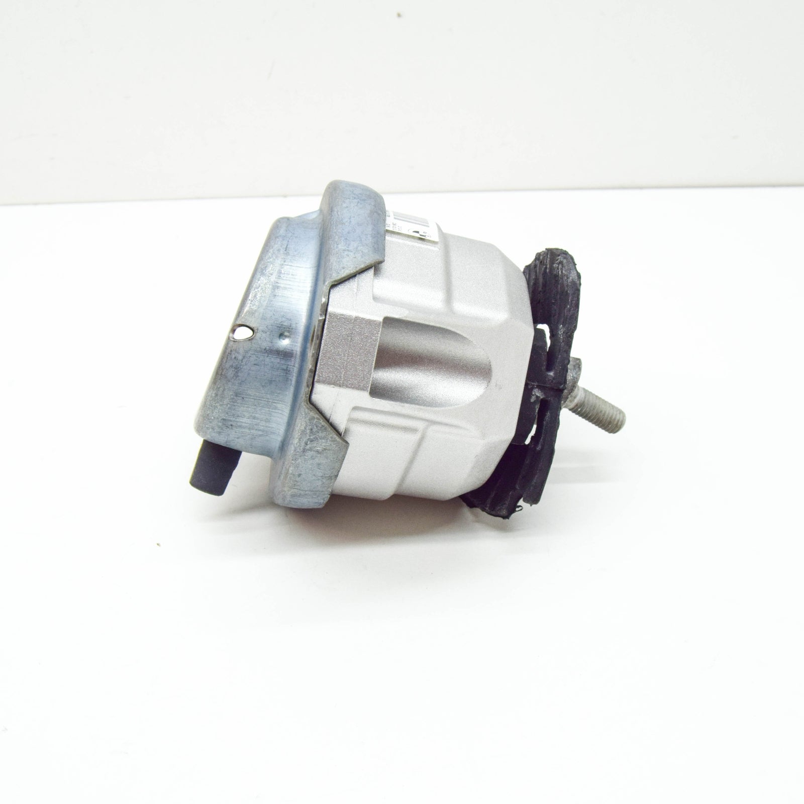 new bmw 5 e60 right side engine mount 22116769874 original