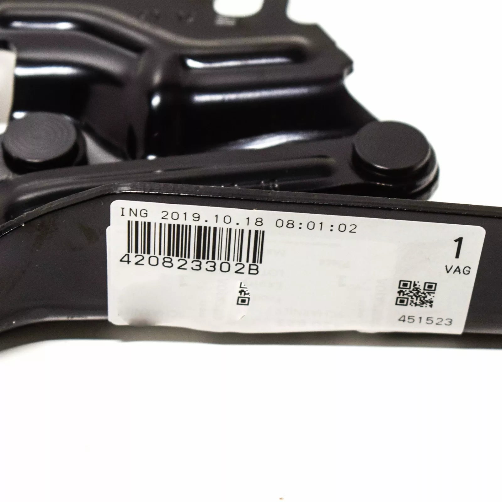 NEW AUDI R8 42 FRONT BONNET RIGHT SIDE HINGE 420823302B