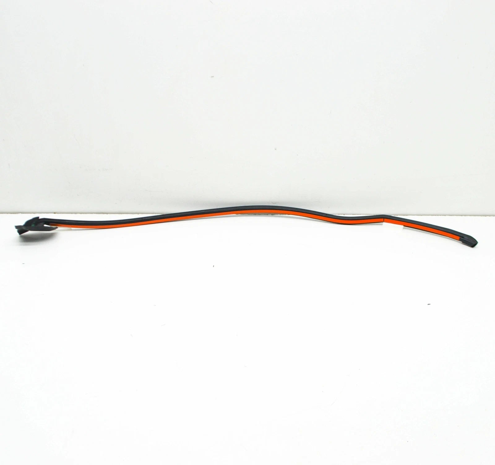 NEW BMW 2 GRAN TOURER F46 REAR LEFT DOOR WEATHERSTRIP SEAL 51767326507 ORIGINAL